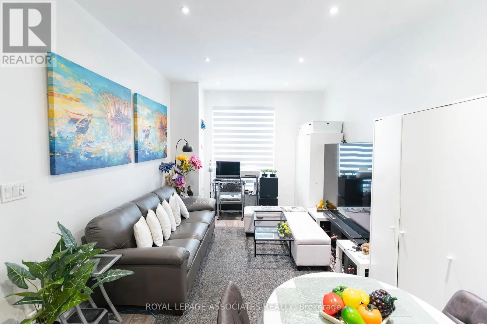 1K - 6 ROSEBANK DRIVE
