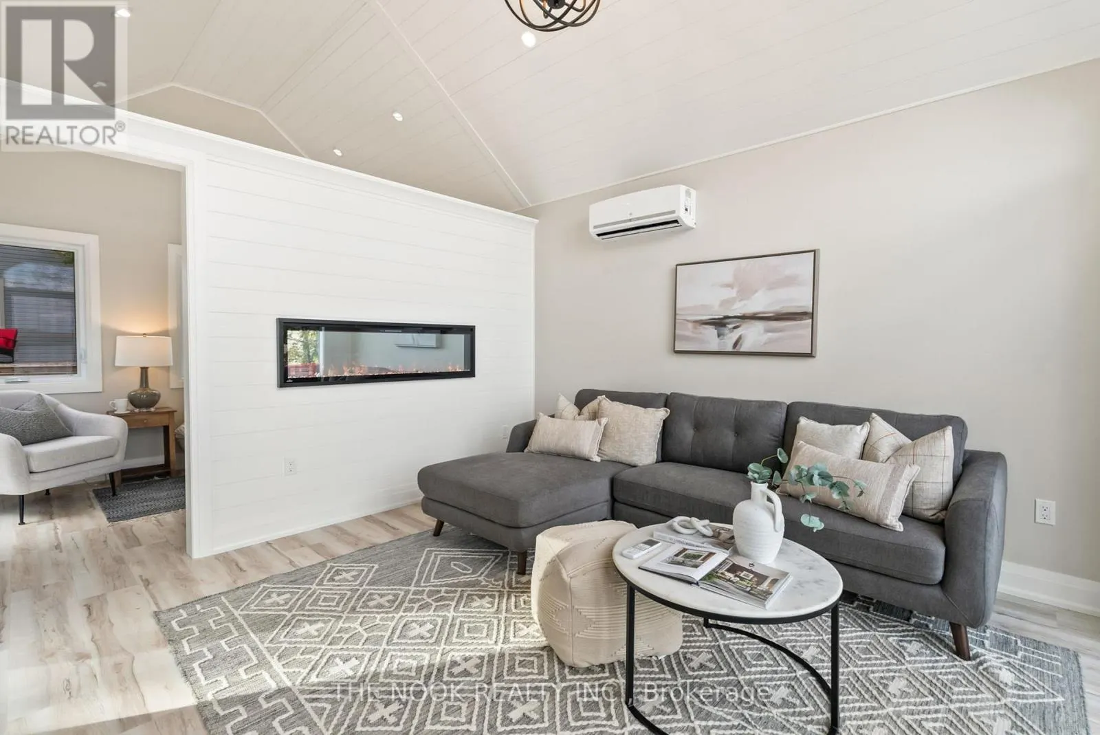 55 HONEY'S BEACH ROAD