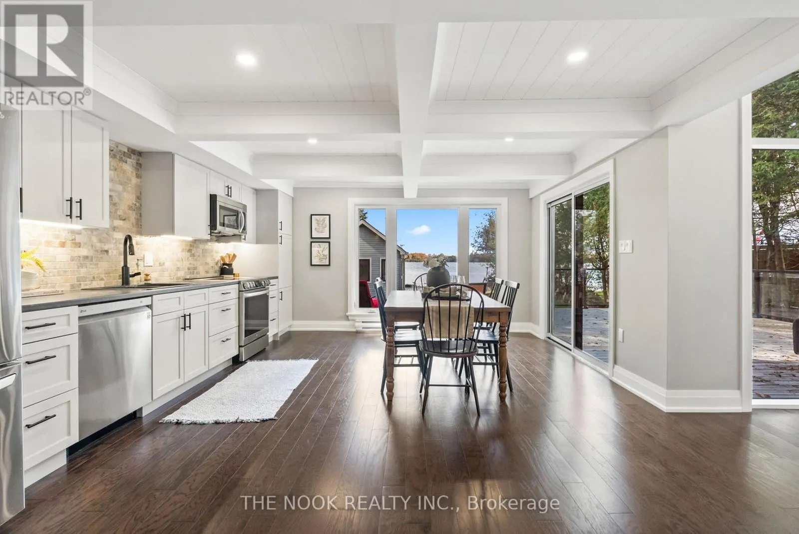 55 HONEY'S BEACH ROAD