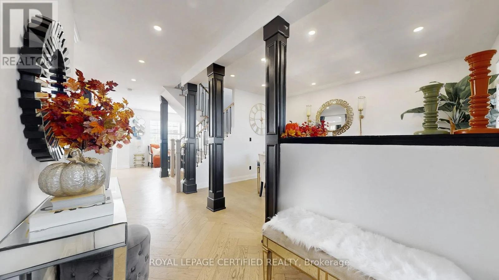 579 FAYWOOD CRESCENT