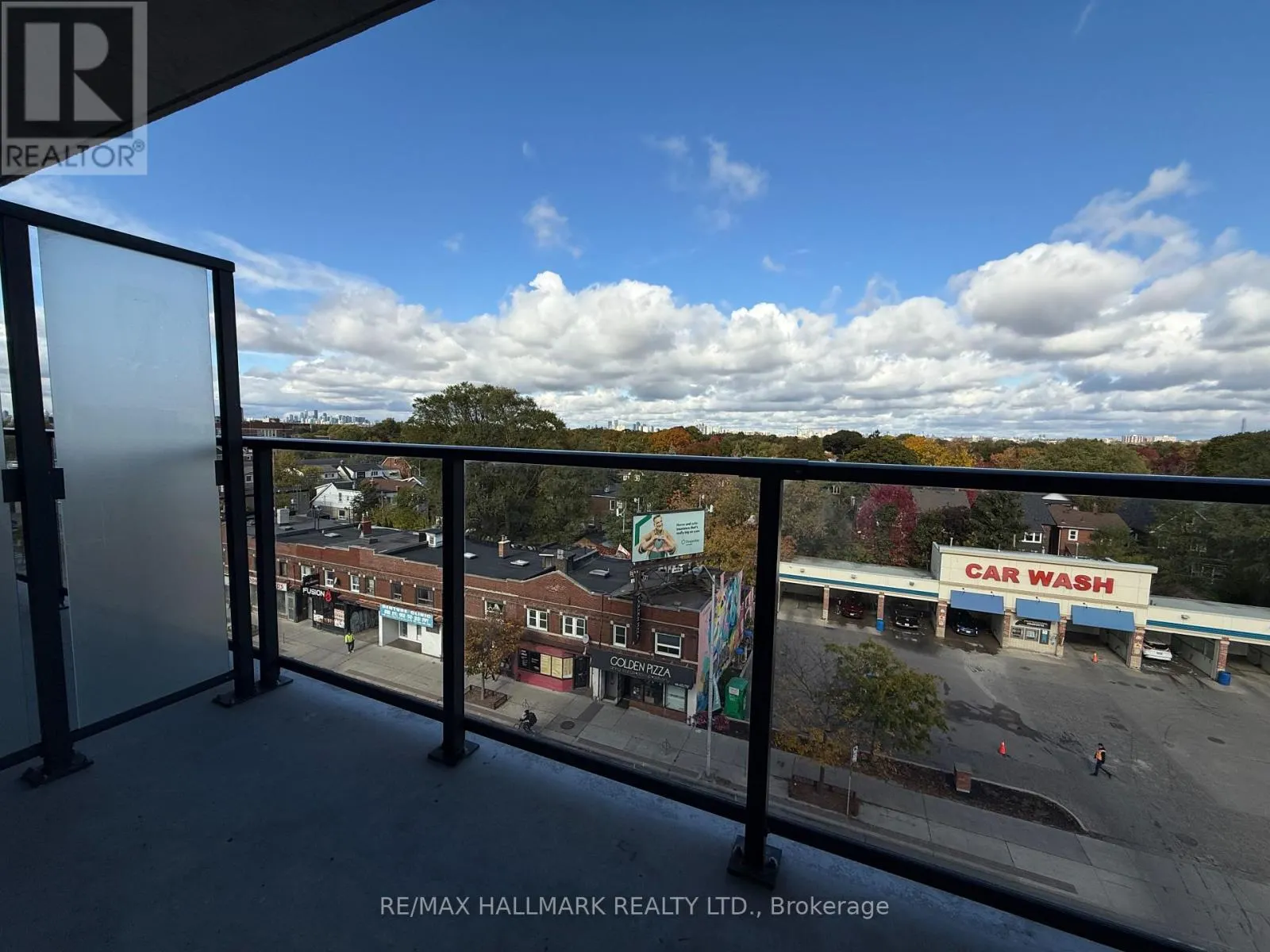 606 - 2369 DANFORTH AVENUE
