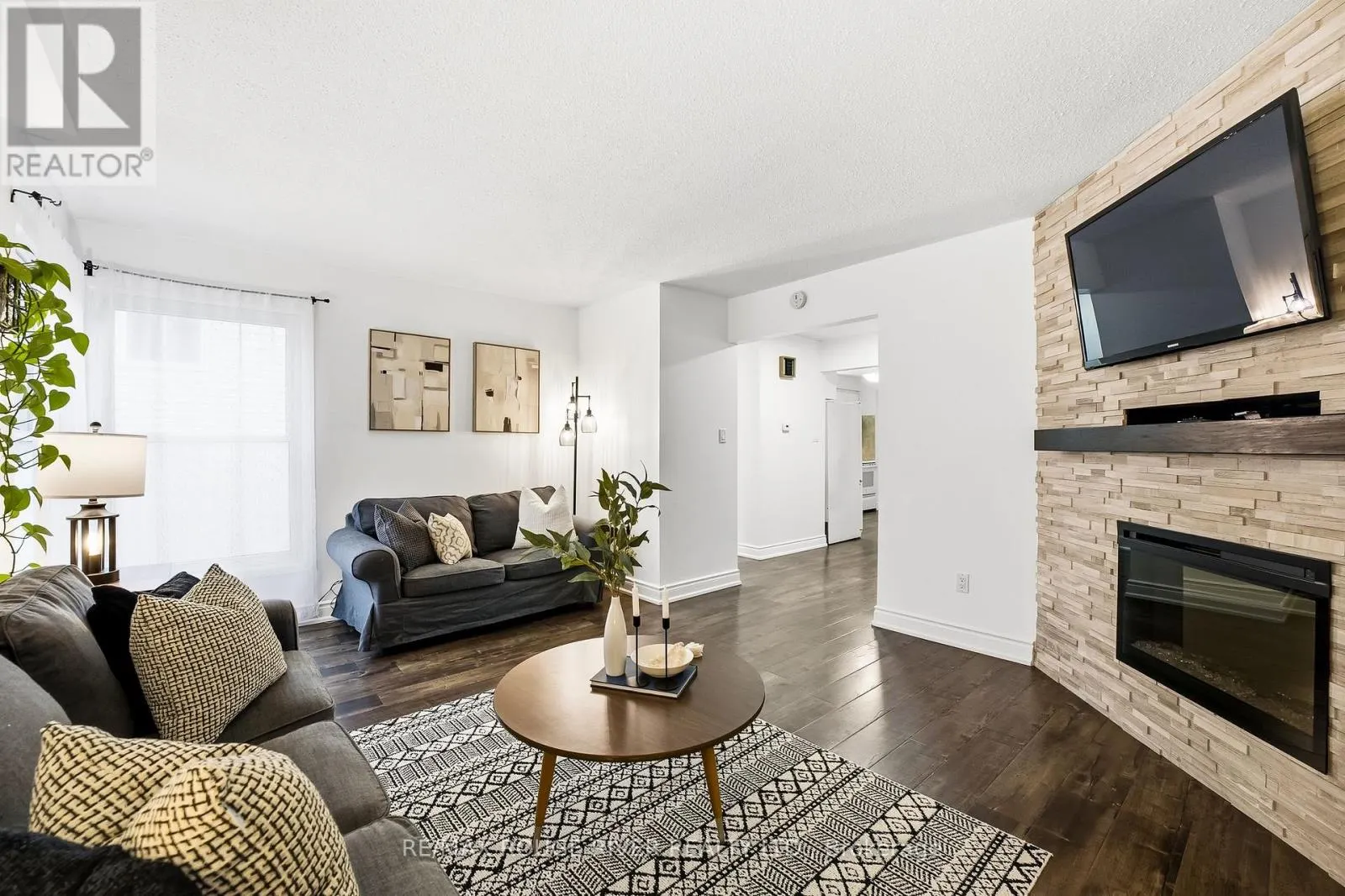 244 NORTHMINSTER COURT