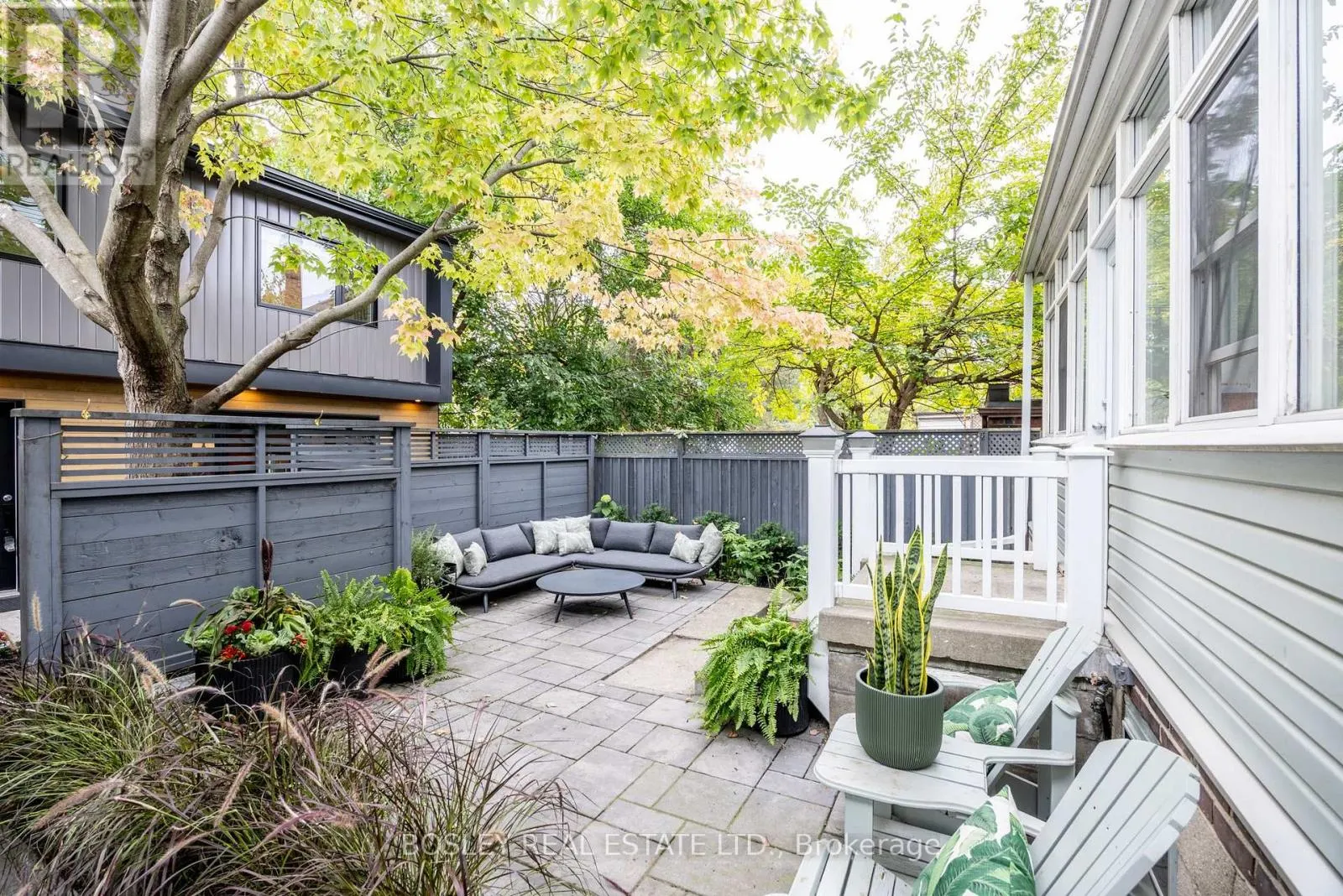 12 COLERIDGE AVENUE