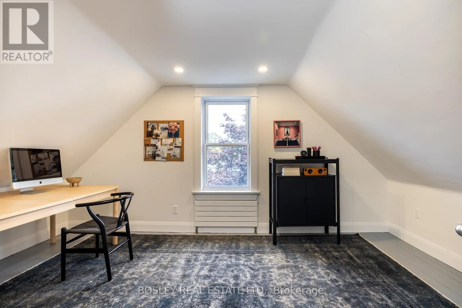 12 COLERIDGE AVENUE