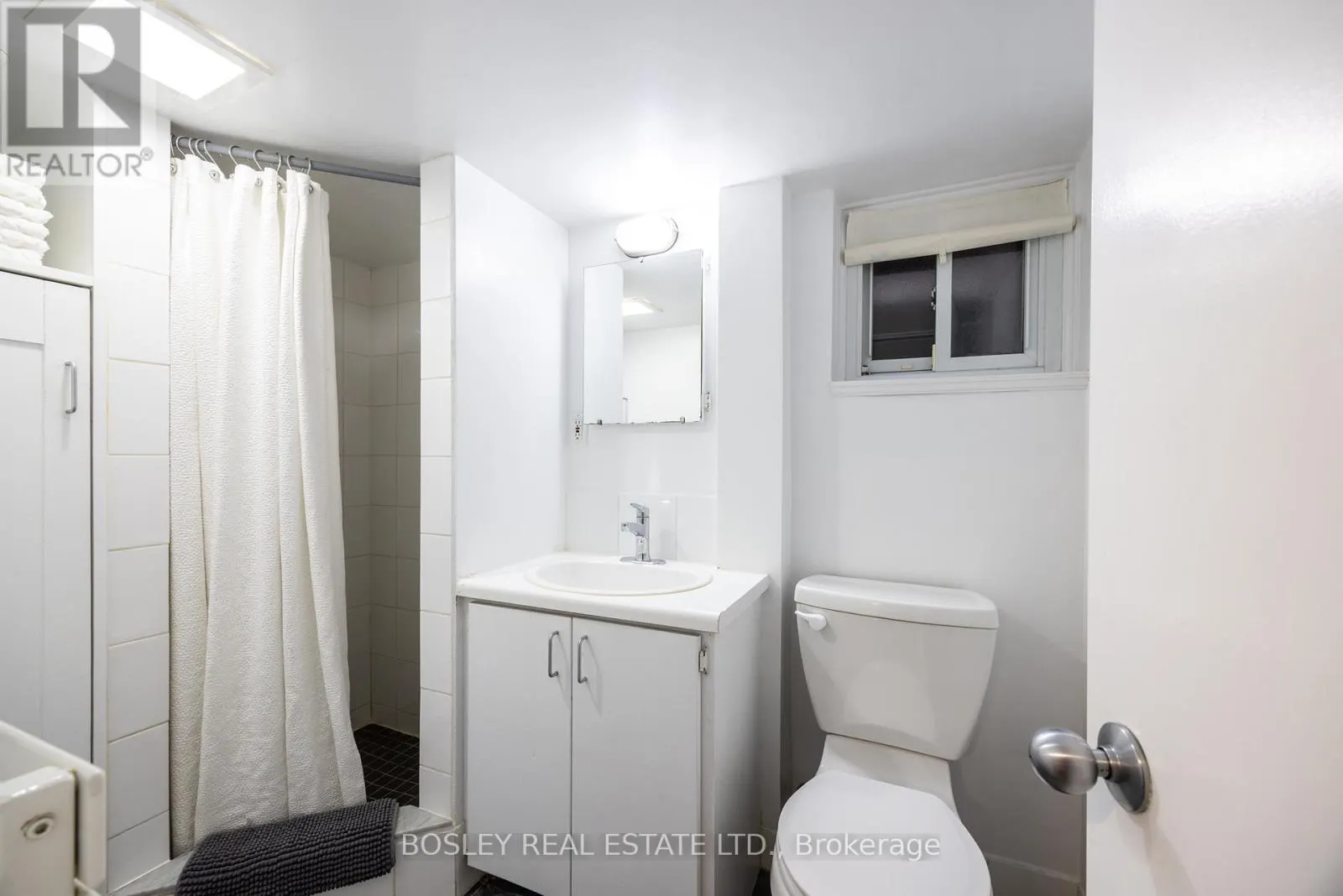 12 COLERIDGE AVENUE