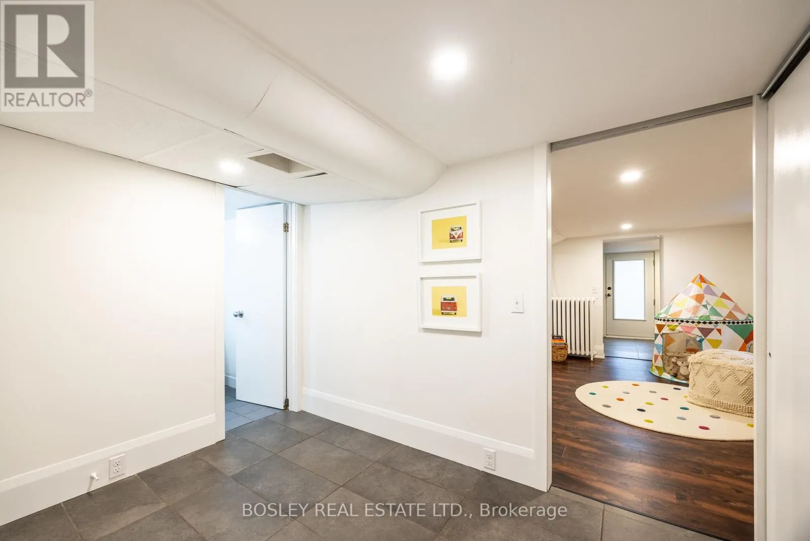 12 COLERIDGE AVENUE