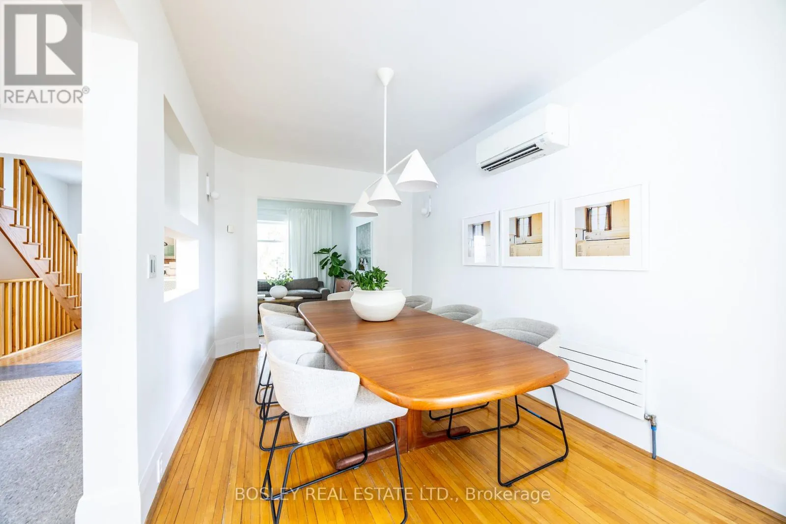 12 COLERIDGE AVENUE