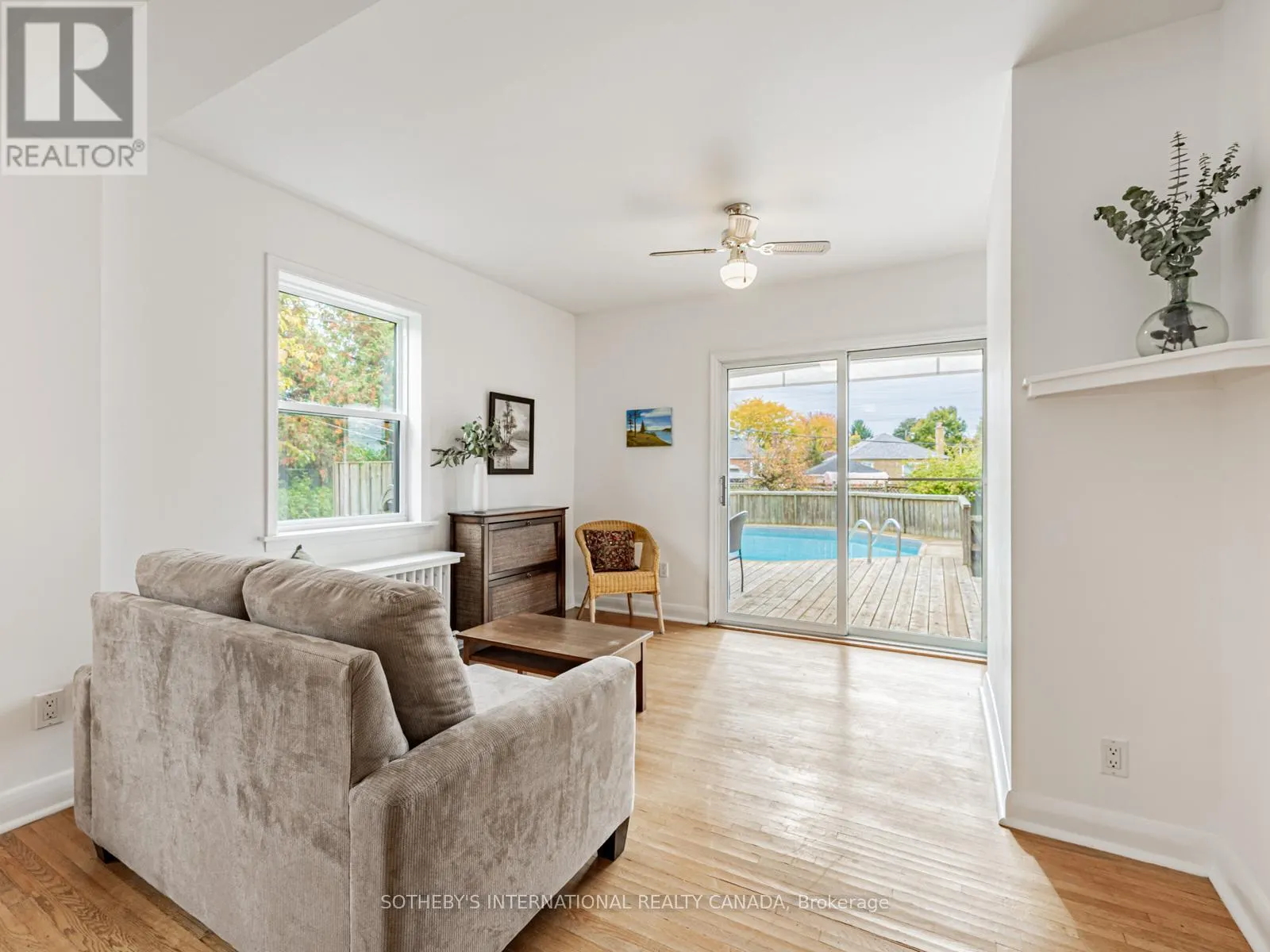 21 TRIPP CRESCENT