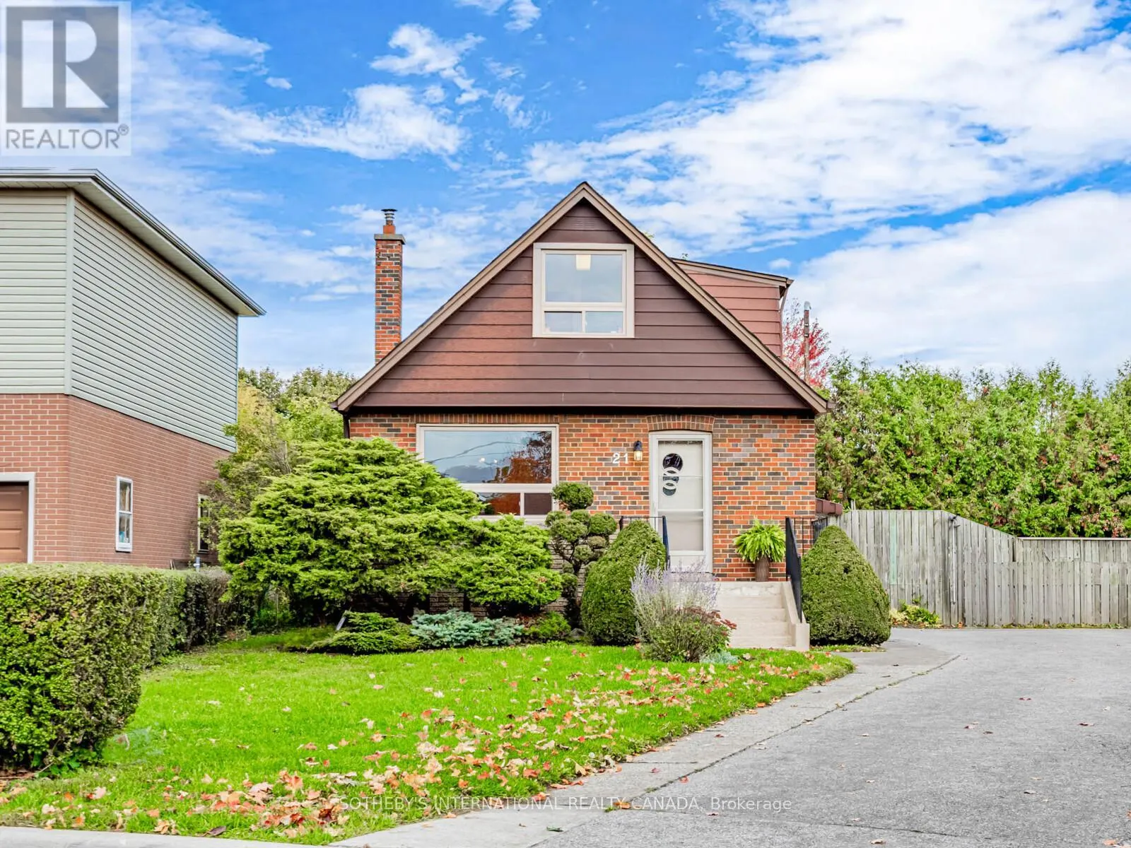 21 TRIPP CRESCENT