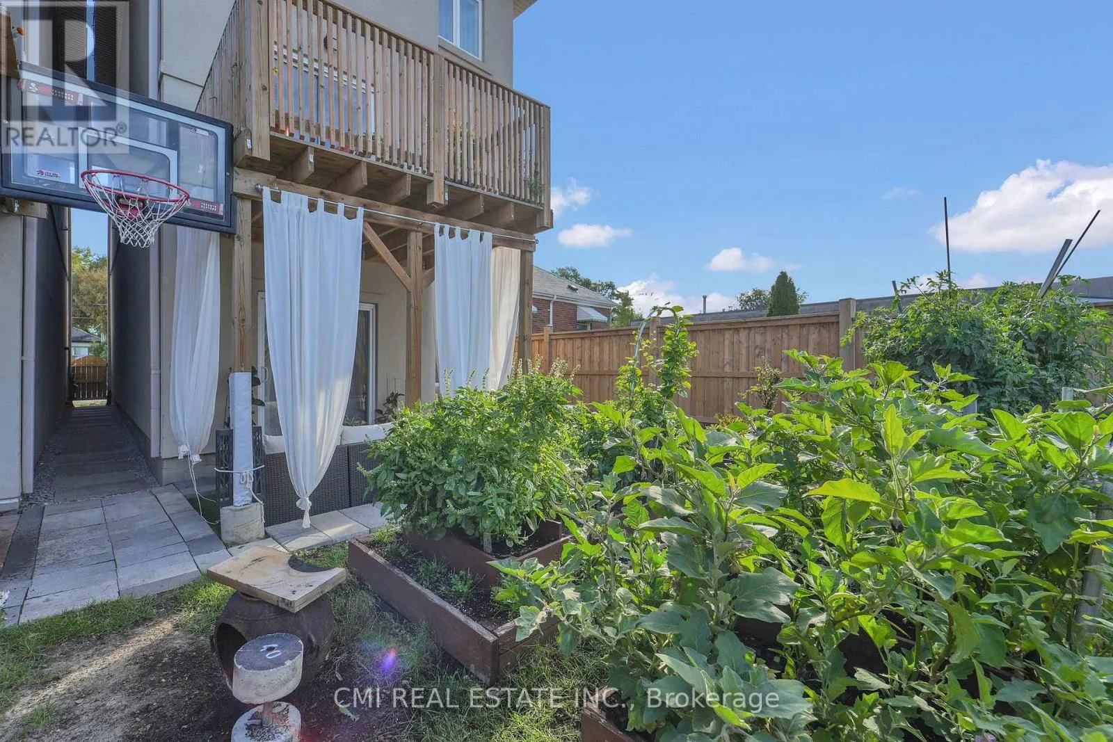 20 JEAVONS AVENUE