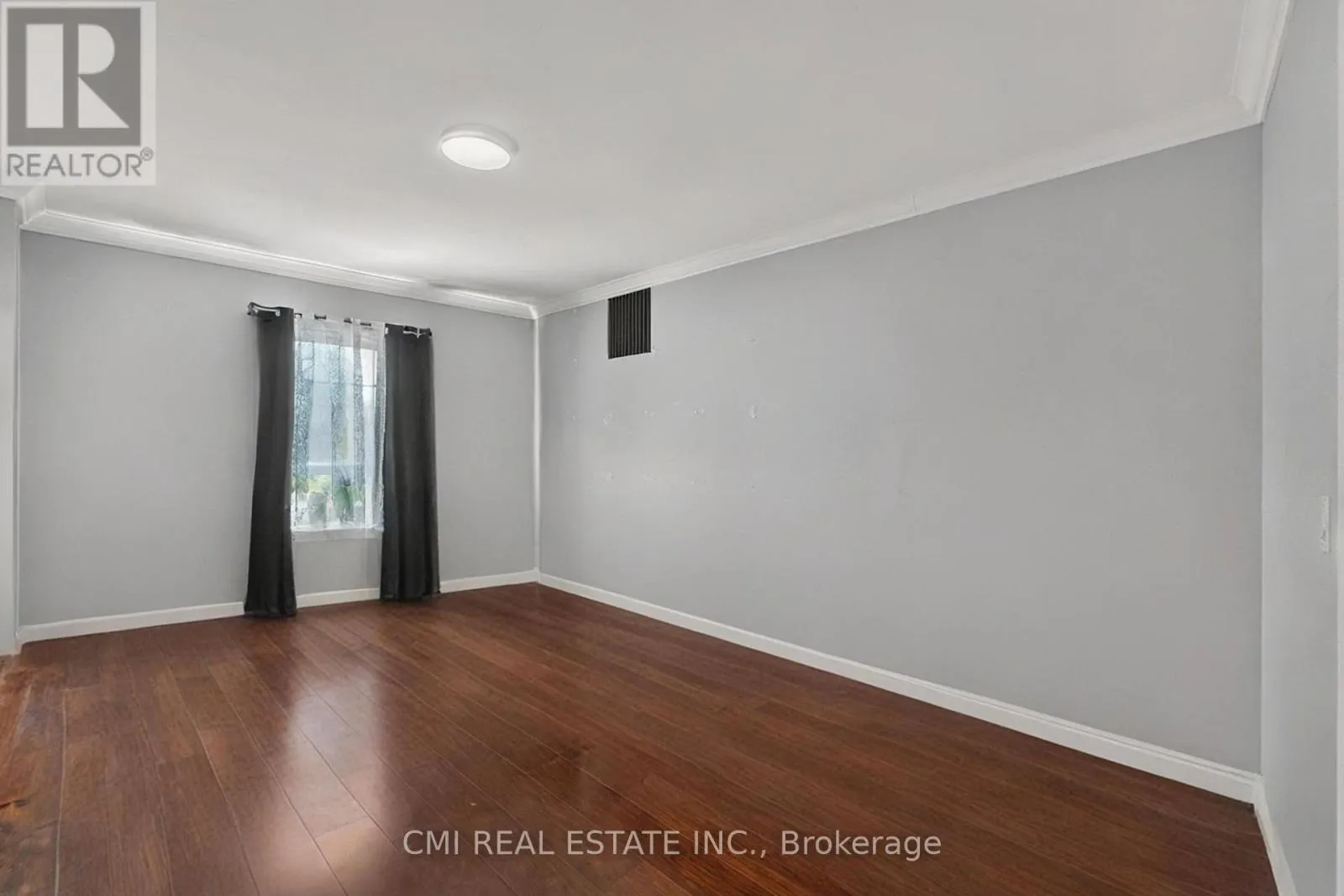 20 JEAVONS AVENUE