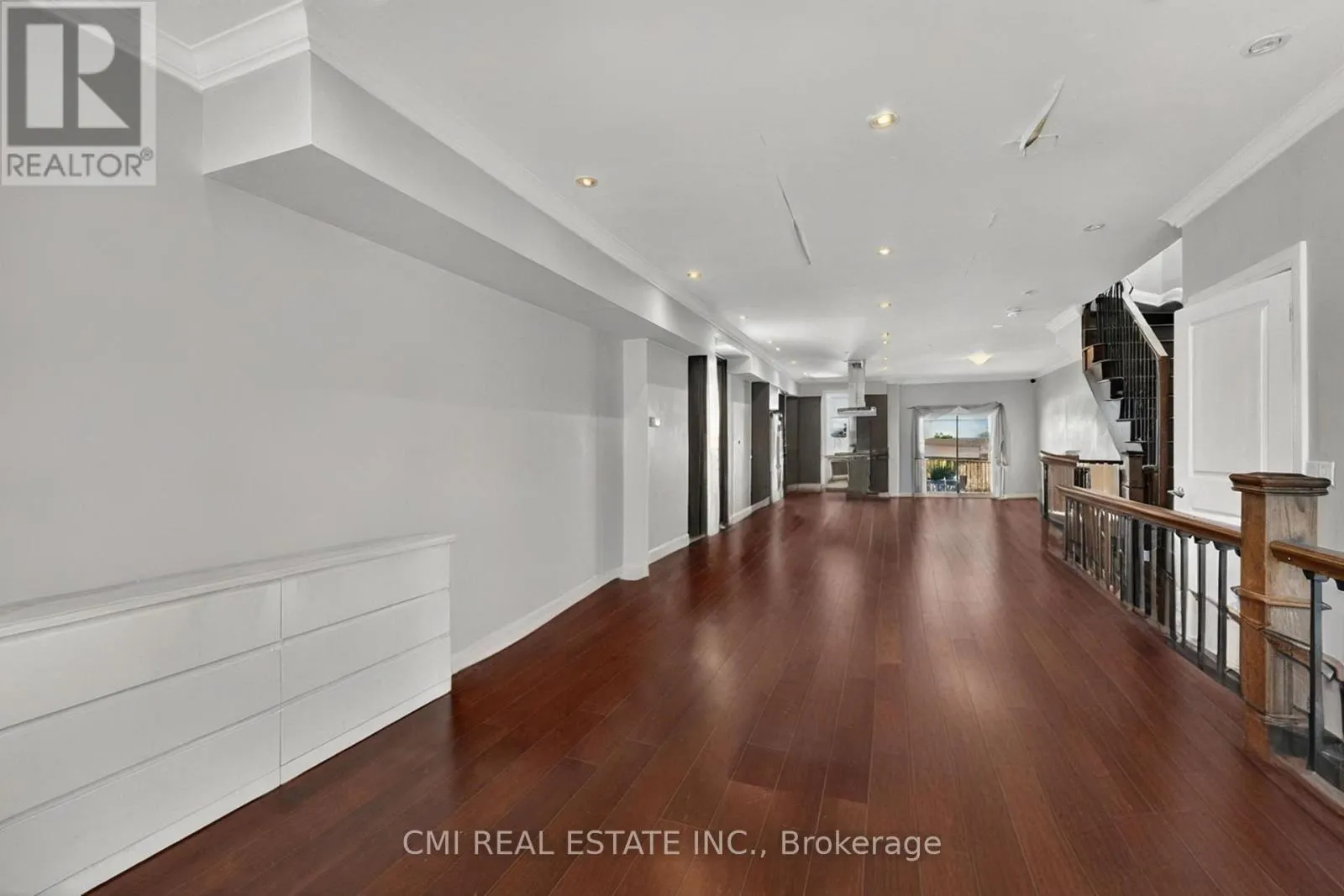 20 JEAVONS AVENUE
