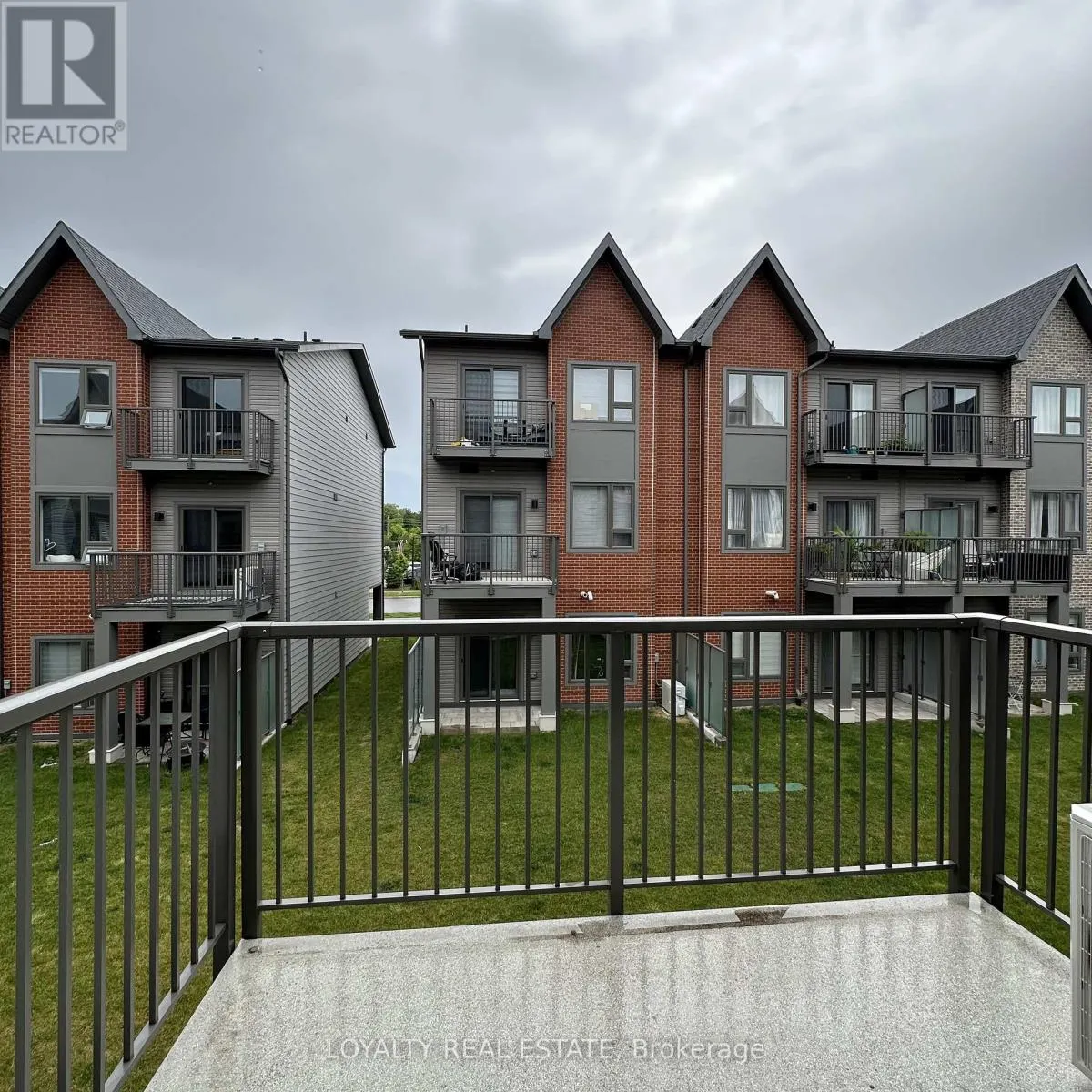 311 - 2635 WILLIAM JACKSON DRIVE