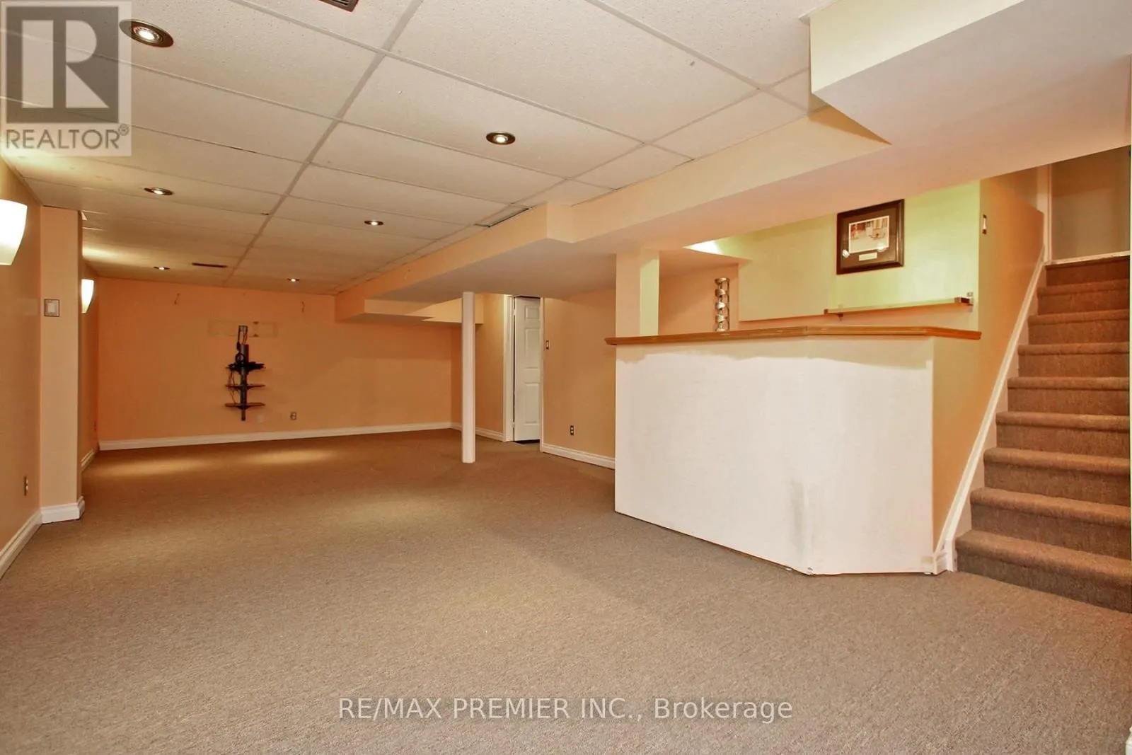 600 STONEBRIDGE LANE