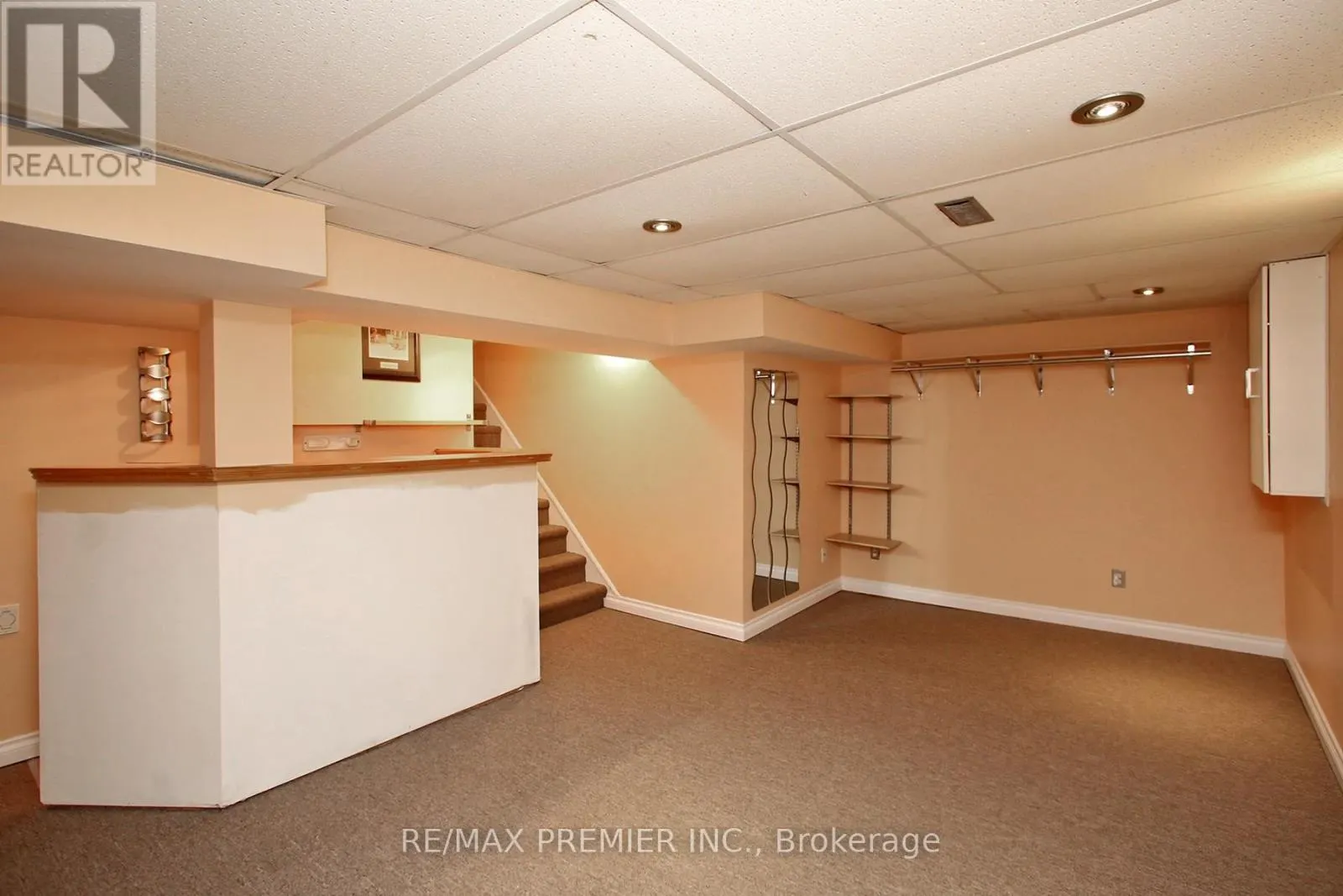 600 STONEBRIDGE LANE