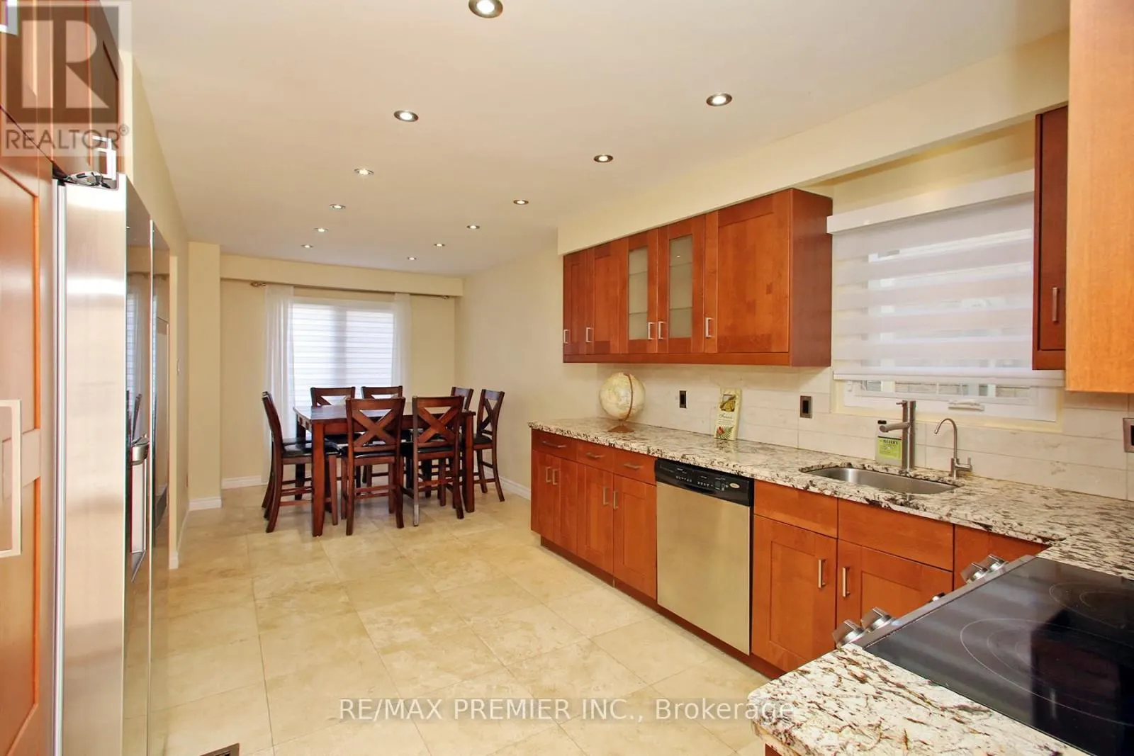 600 STONEBRIDGE LANE