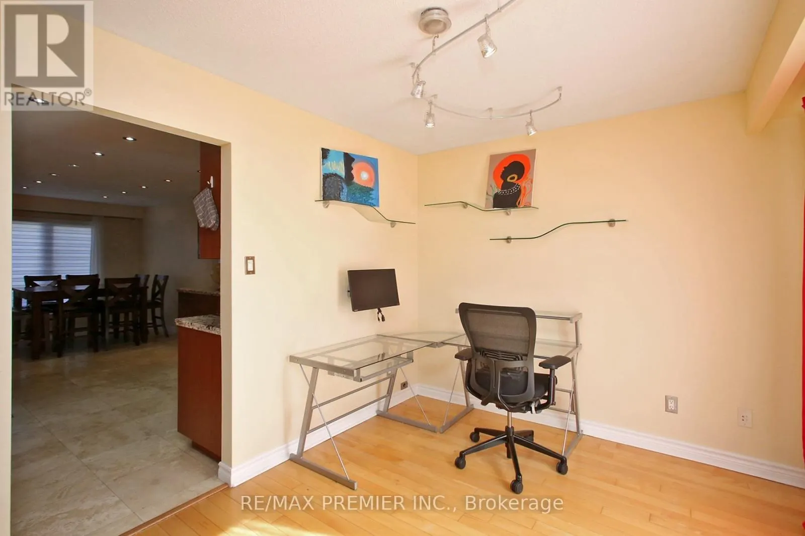 600 STONEBRIDGE LANE