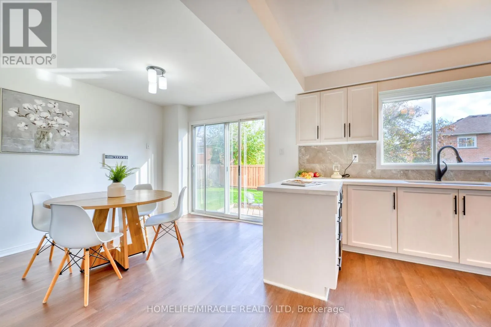 38 FALSTAFF CRESCENT