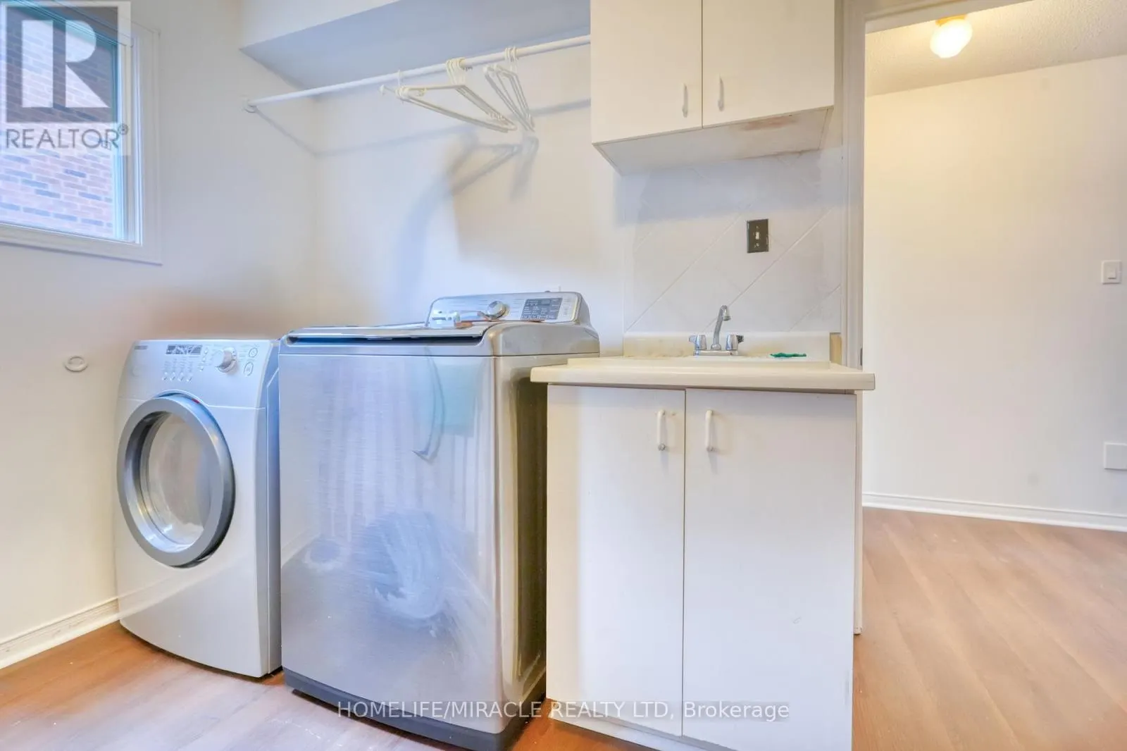 38 FALSTAFF CRESCENT