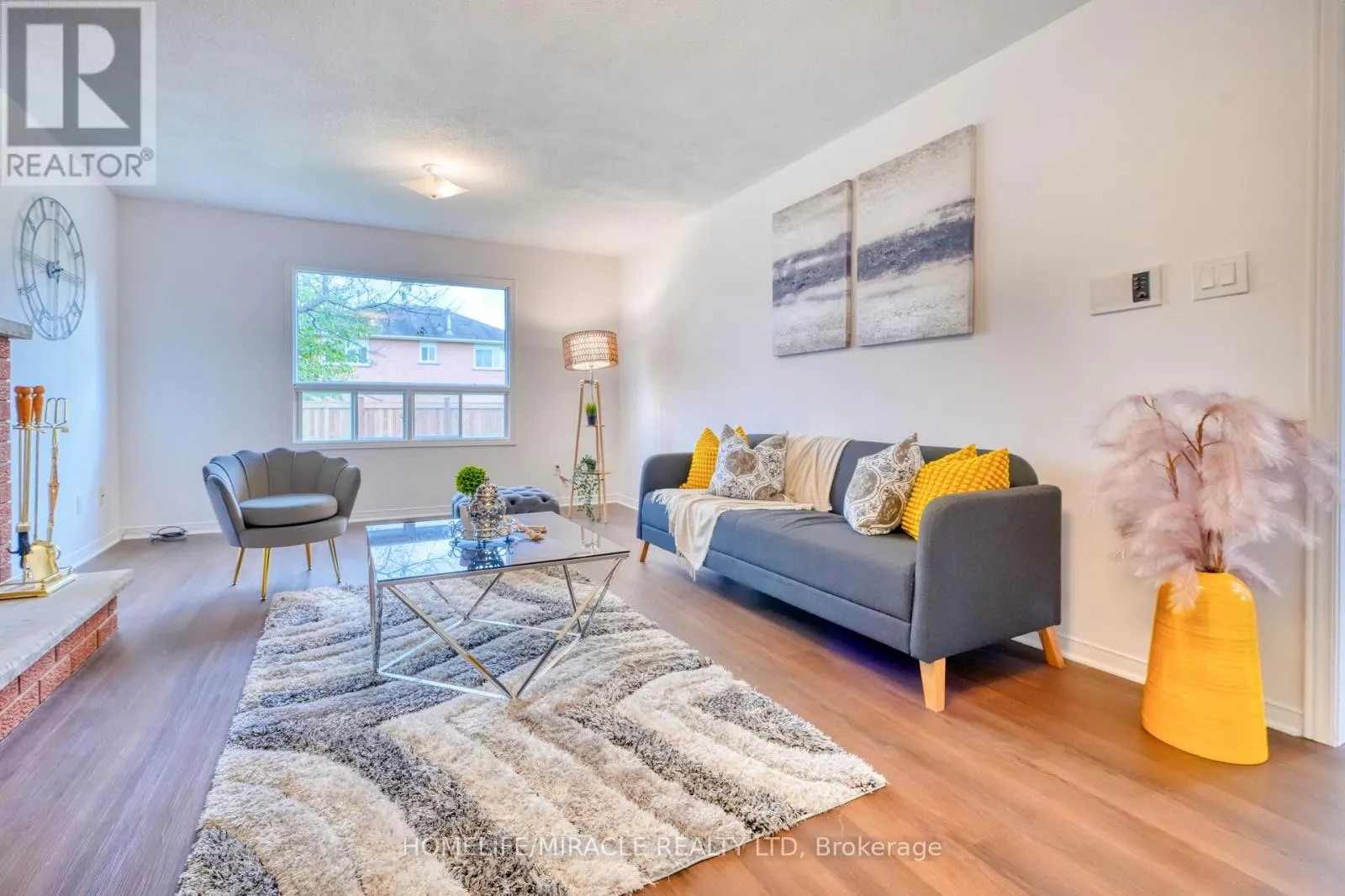 38 FALSTAFF CRESCENT