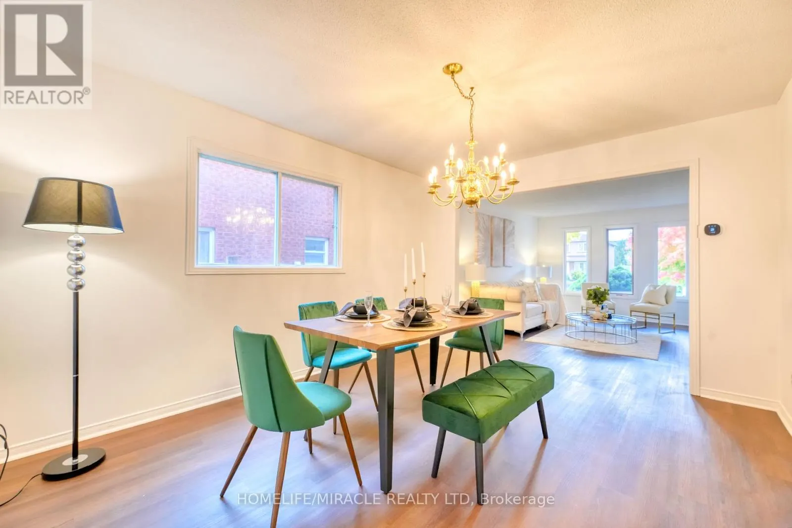 38 FALSTAFF CRESCENT