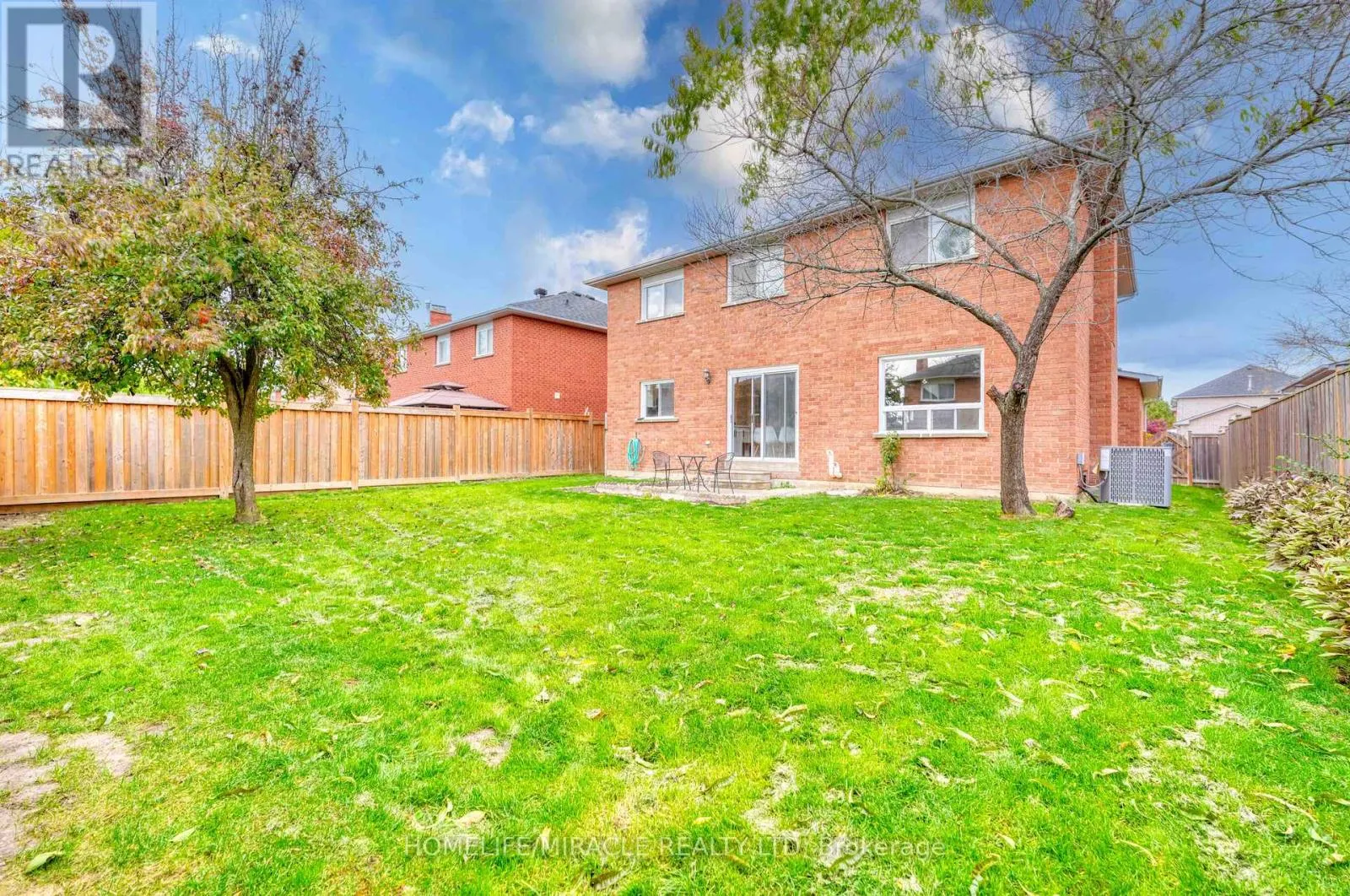 38 FALSTAFF CRESCENT