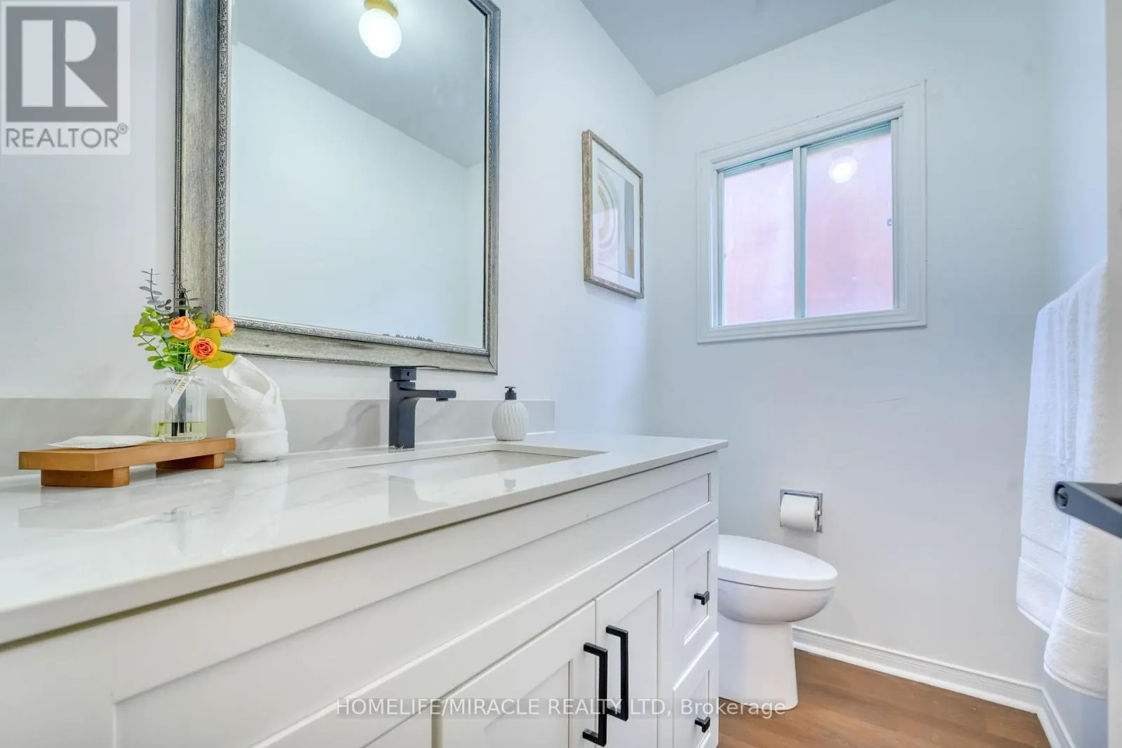 38 FALSTAFF CRESCENT