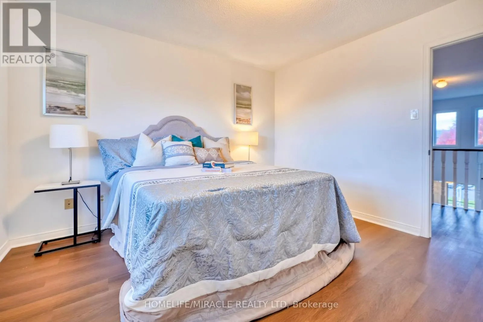 38 FALSTAFF CRESCENT