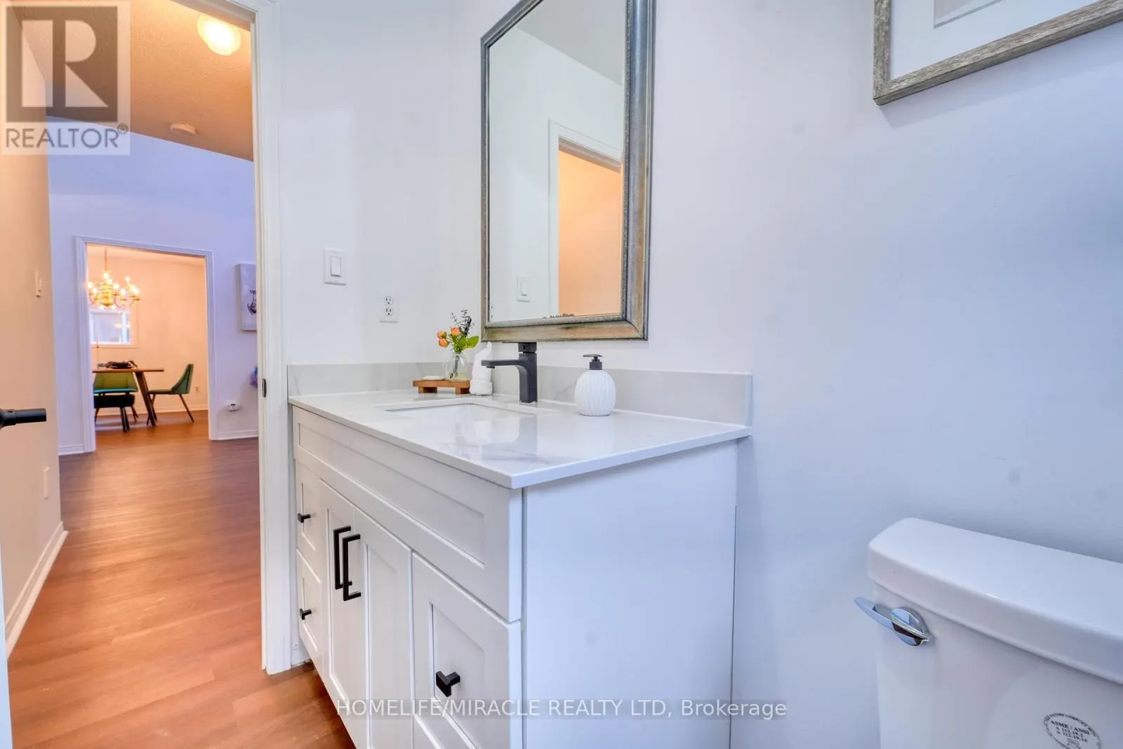 38 FALSTAFF CRESCENT