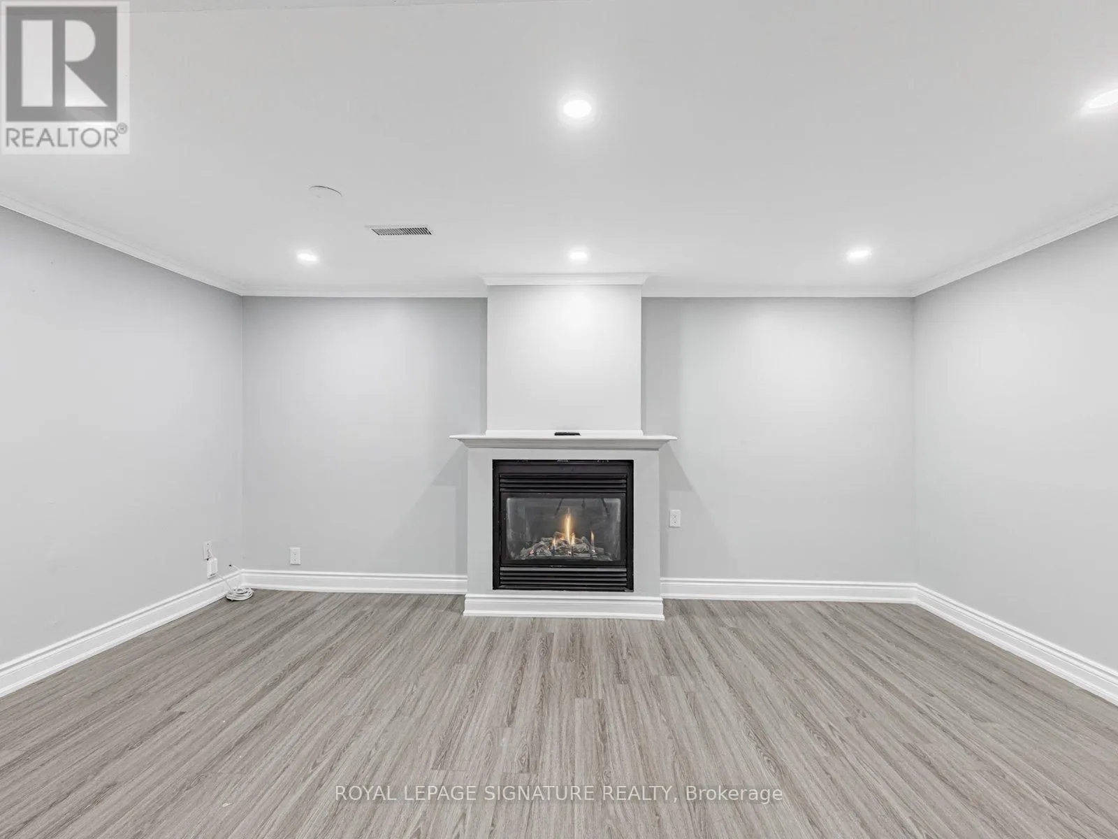 1551 DELLBROOK AVENUE