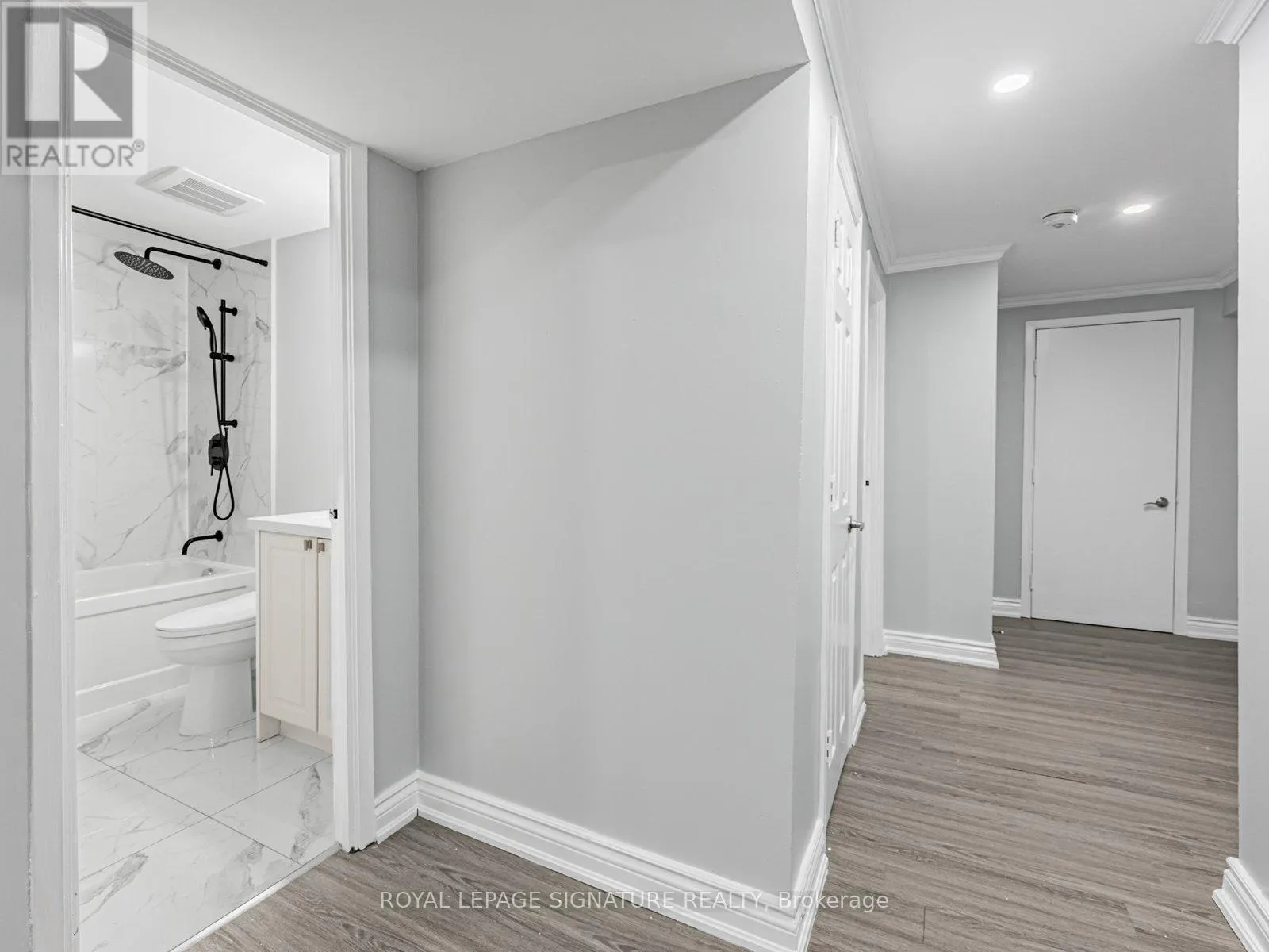 1551 DELLBROOK AVENUE