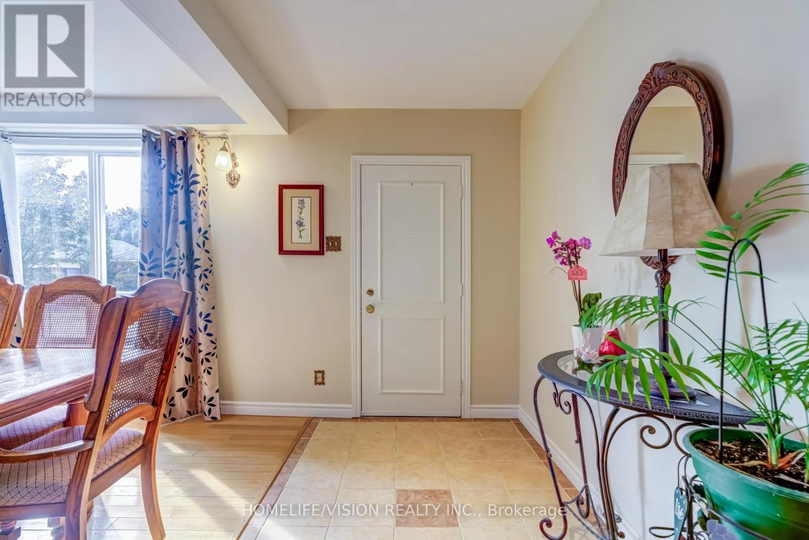 103 GLADSTONE AVENUE