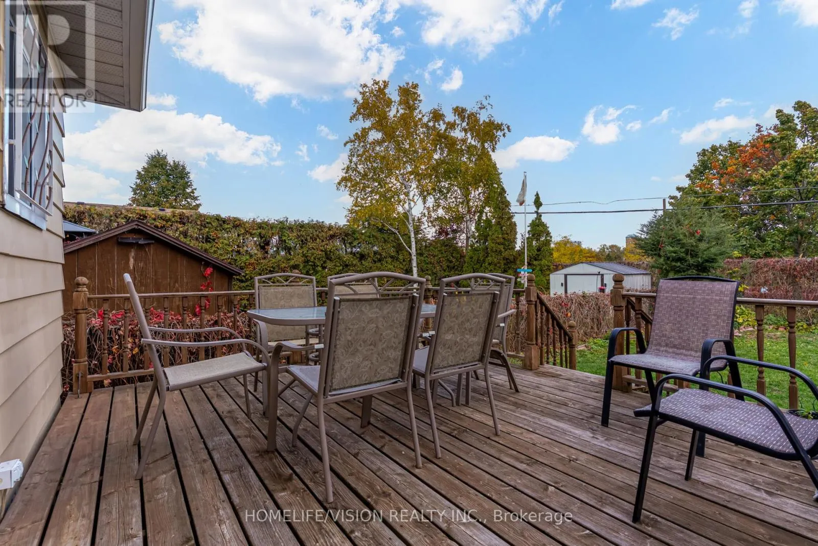 103 GLADSTONE AVENUE