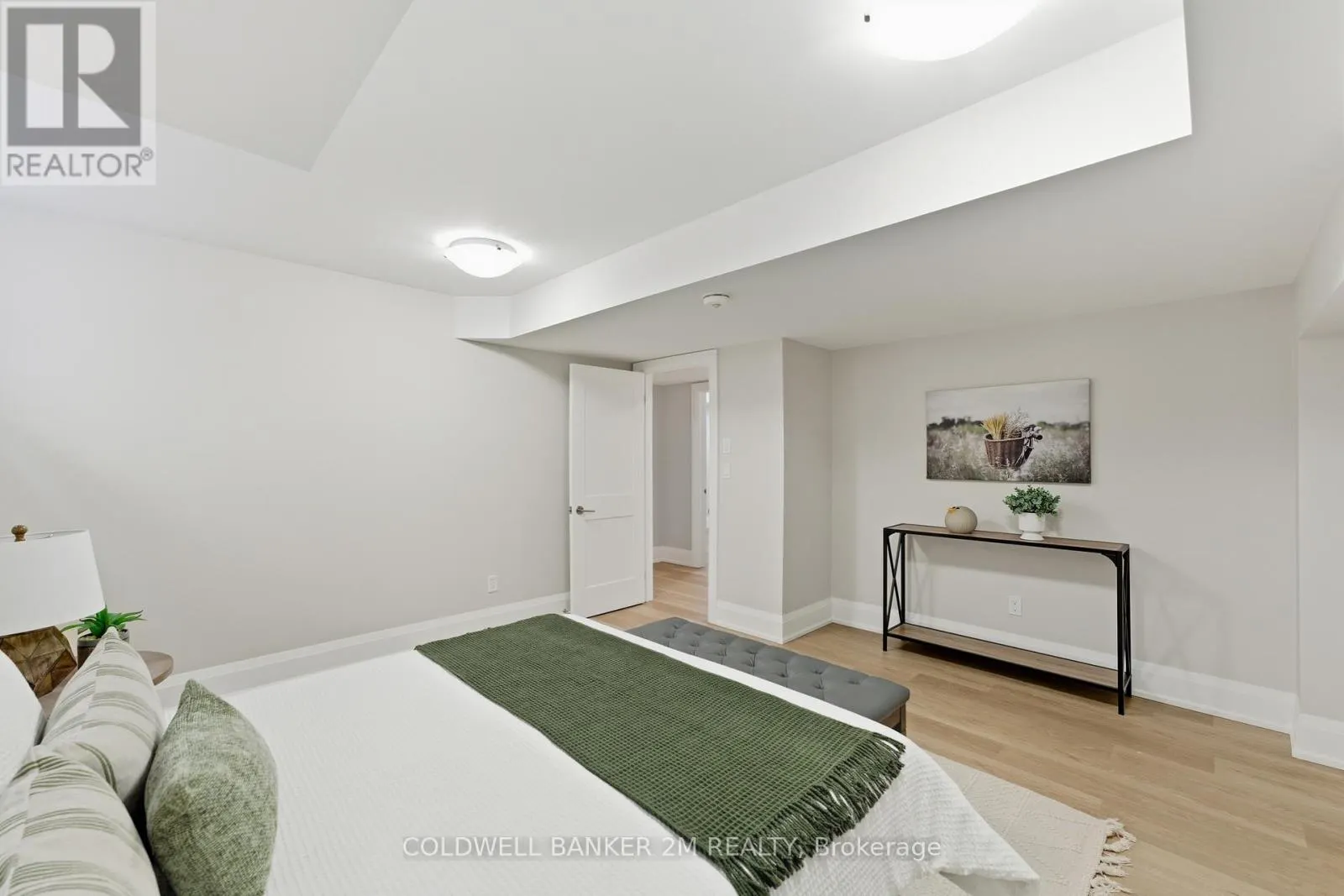 10 ST. AUGUSTINE DRIVE