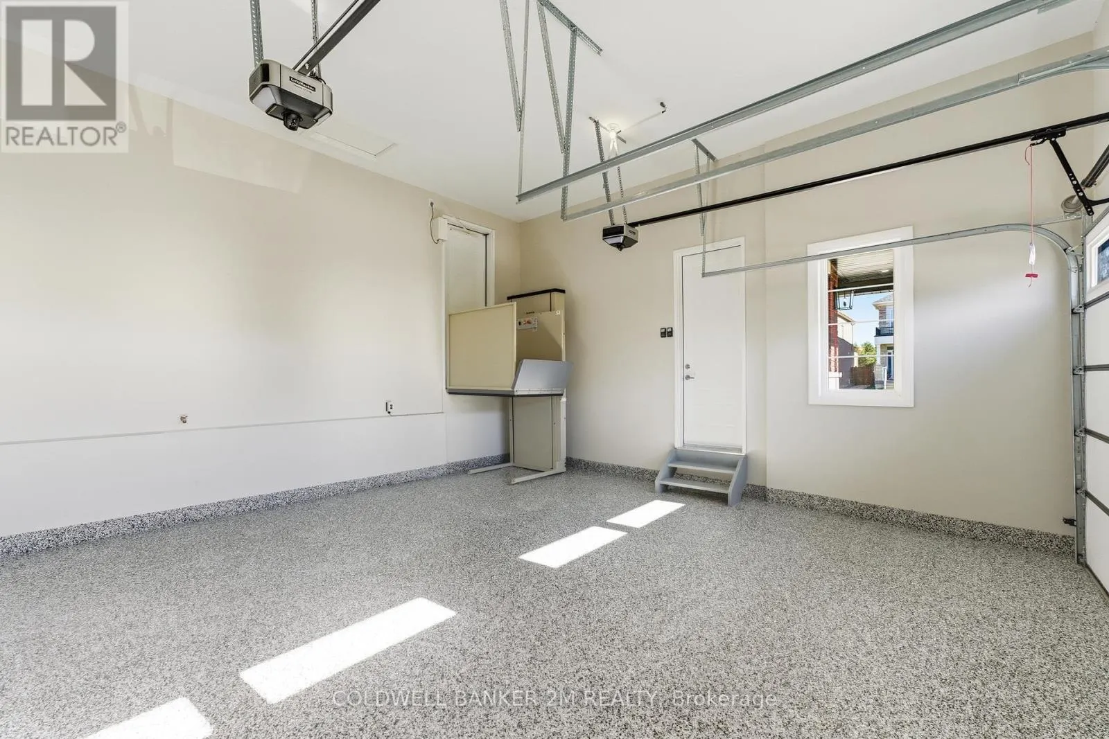 10 ST. AUGUSTINE DRIVE