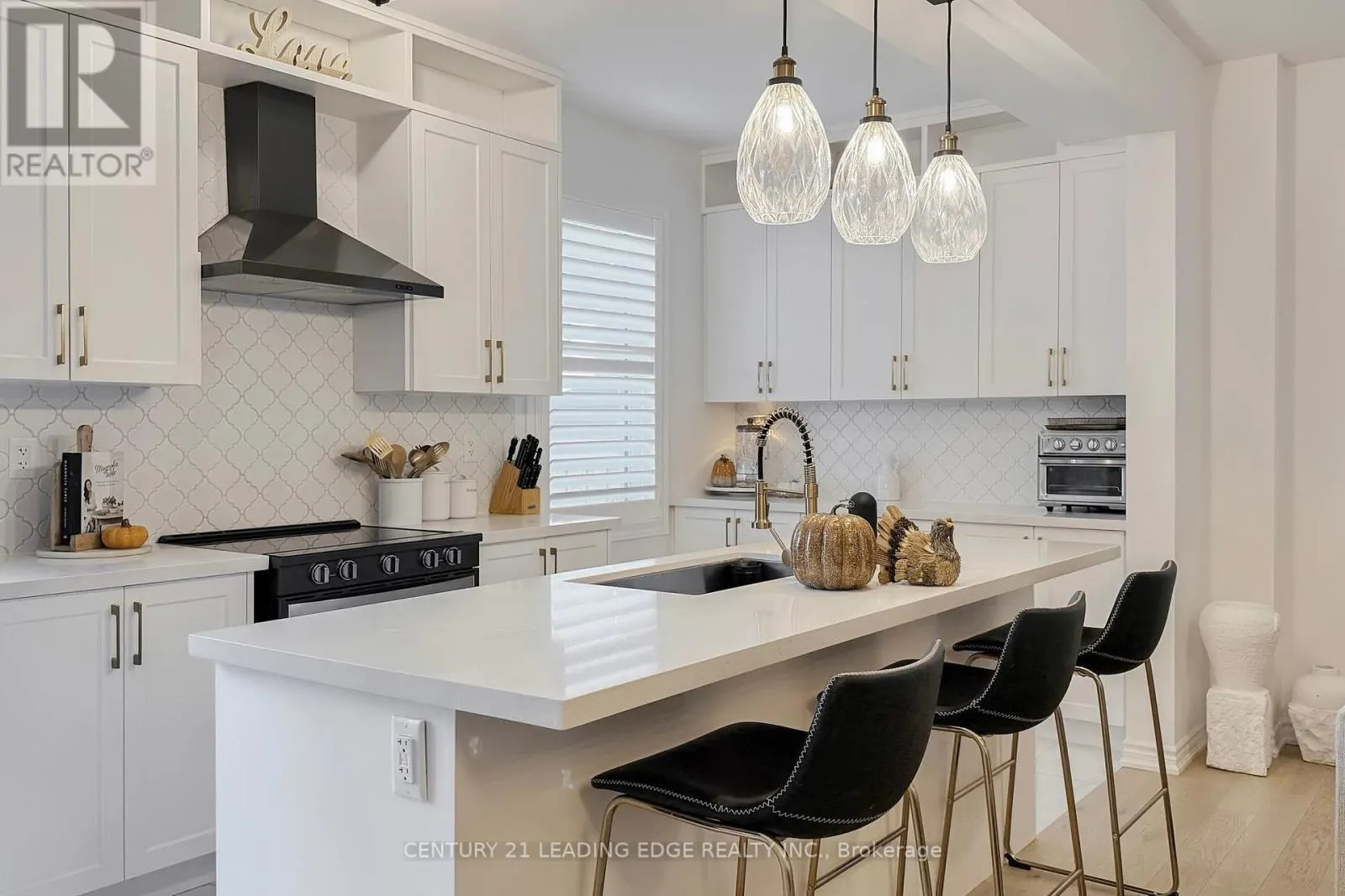 66 FRUITFUL CRESCENT