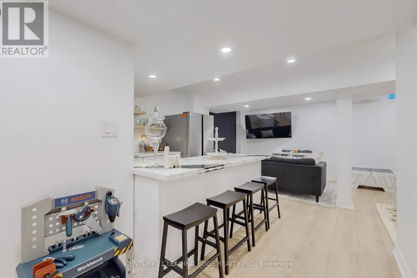 66 FRUITFUL CRESCENT