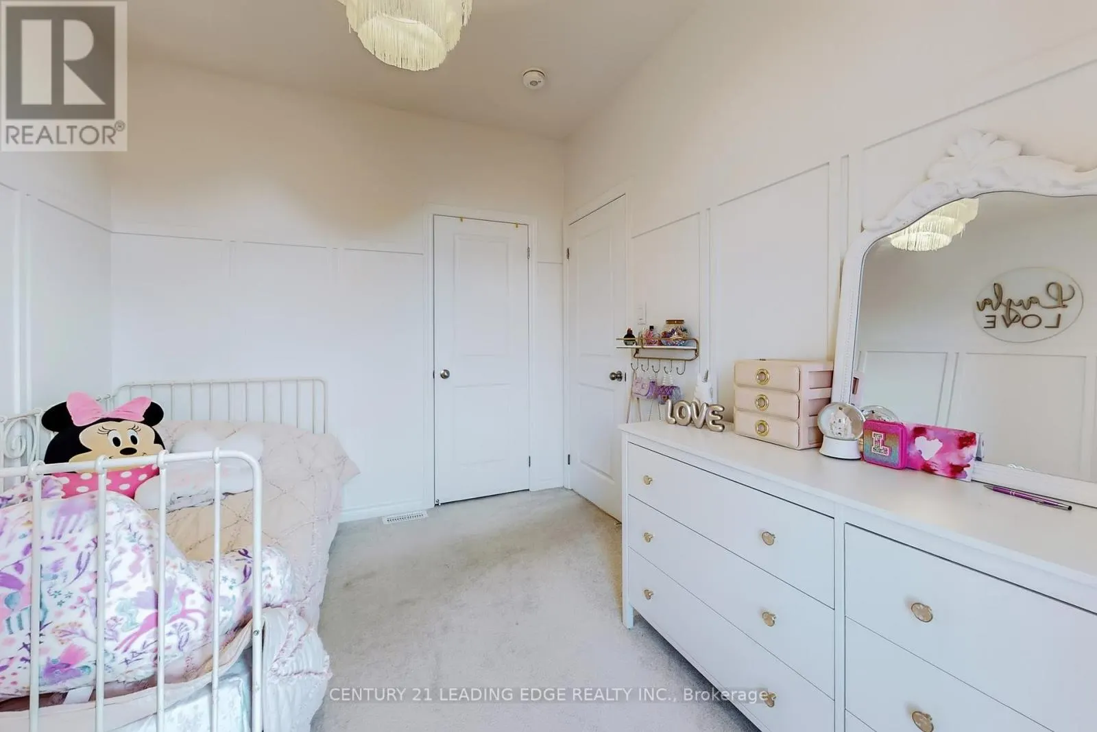 66 FRUITFUL CRESCENT