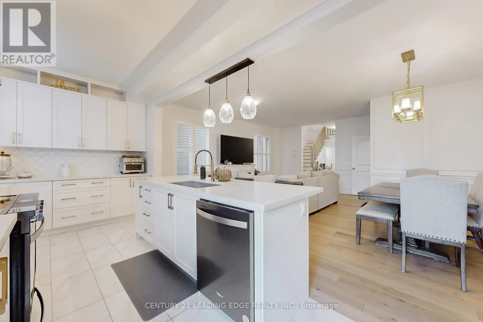 66 FRUITFUL CRESCENT