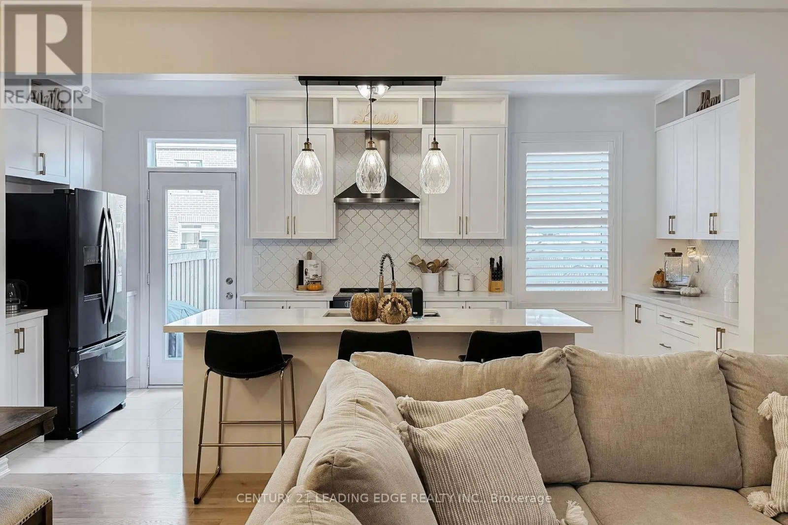 66 FRUITFUL CRESCENT