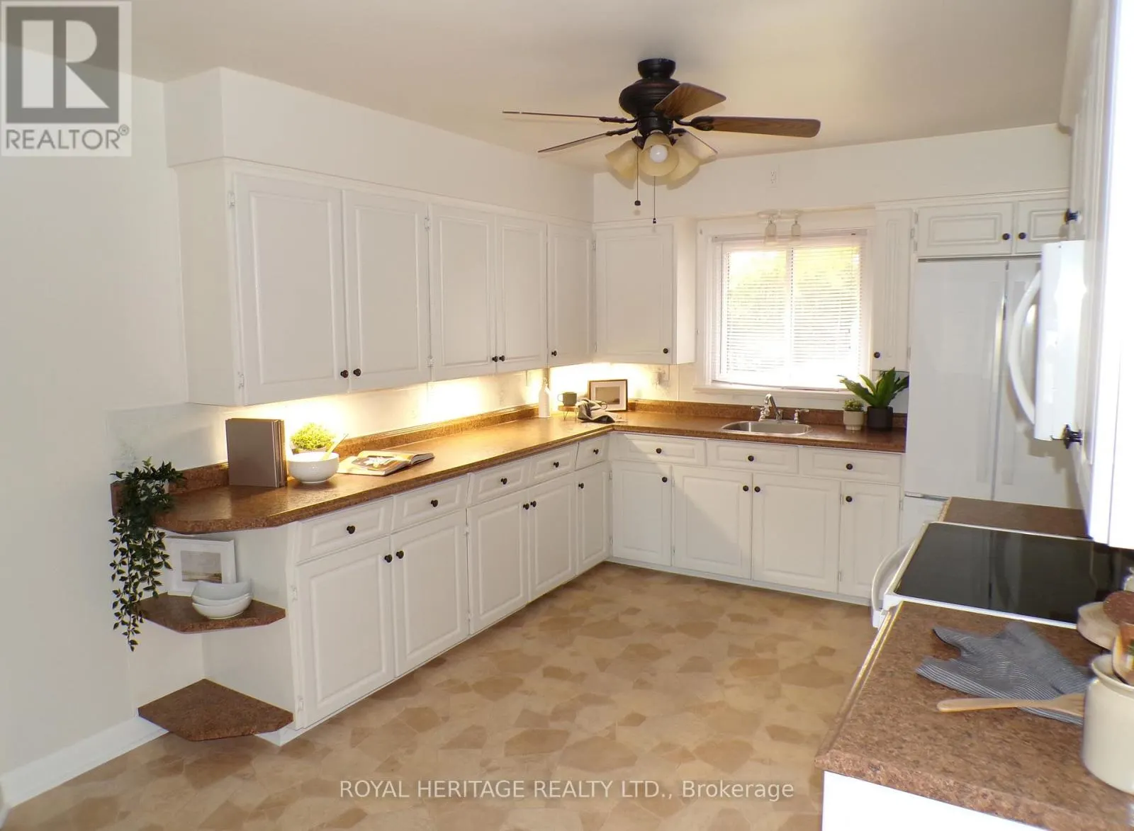 12 DARLINGTON BOULEVARD