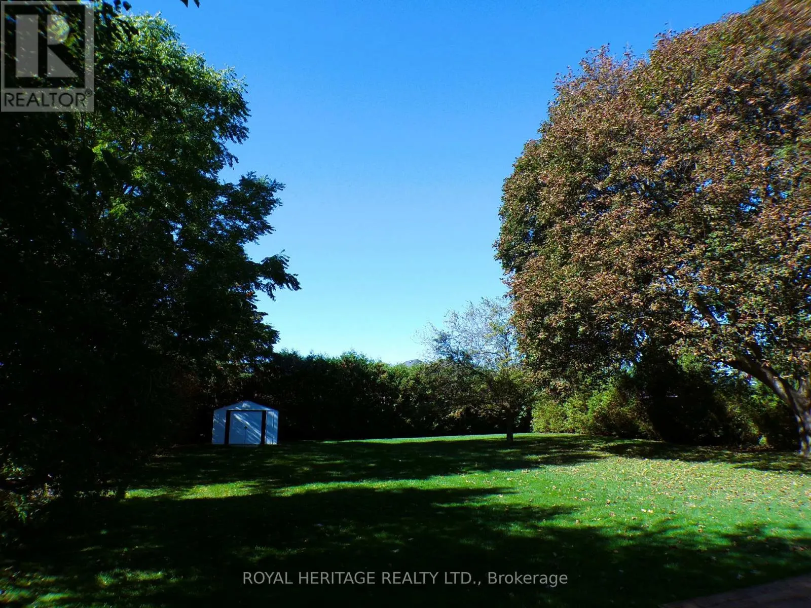 12 DARLINGTON BOULEVARD