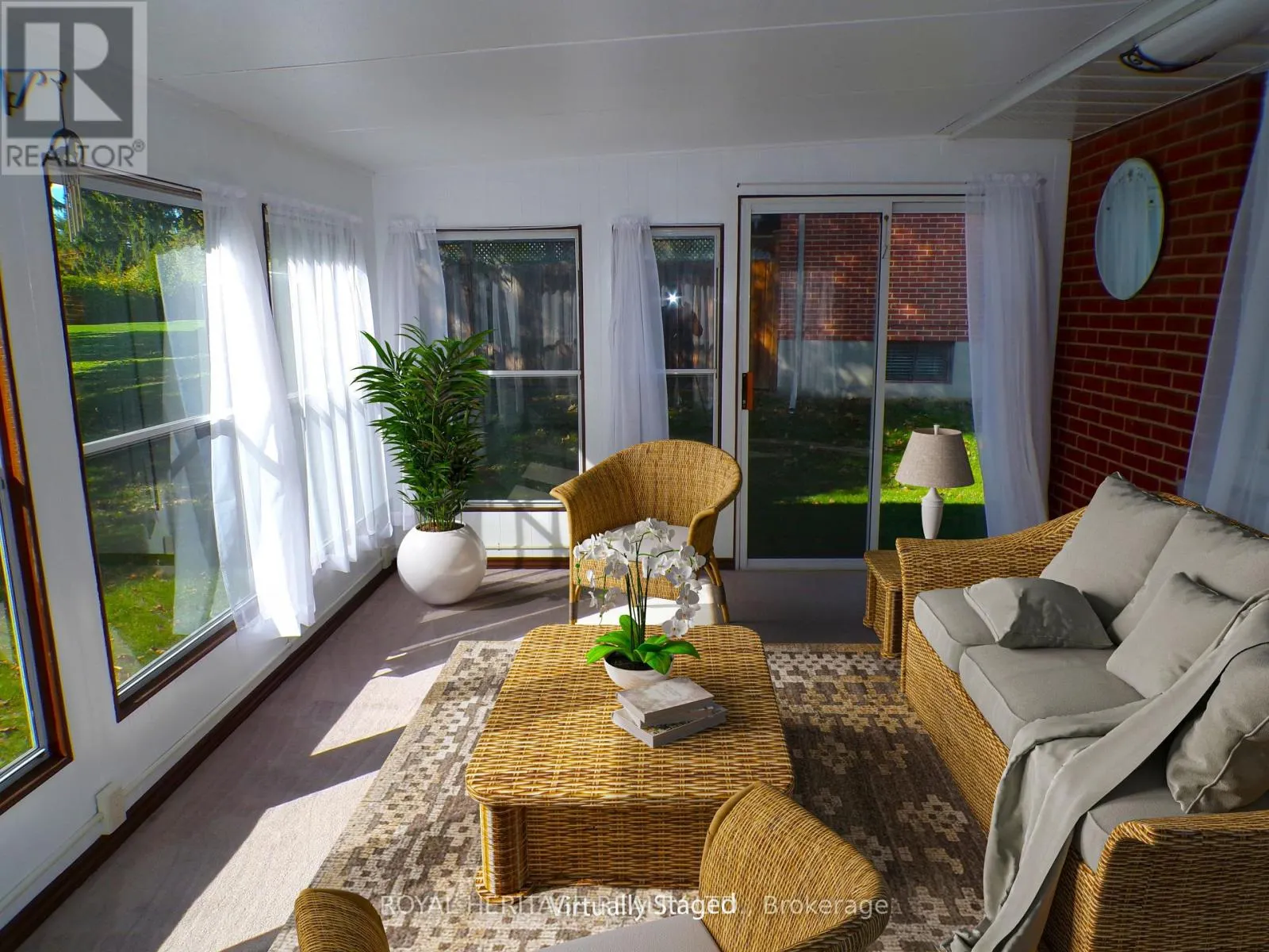 12 DARLINGTON BOULEVARD