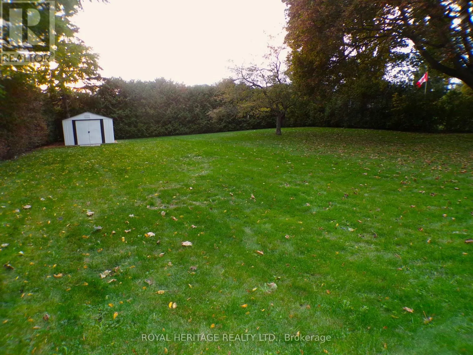 12 DARLINGTON BOULEVARD