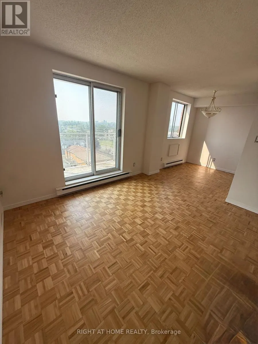 708 - 855 WILSON ROAD N