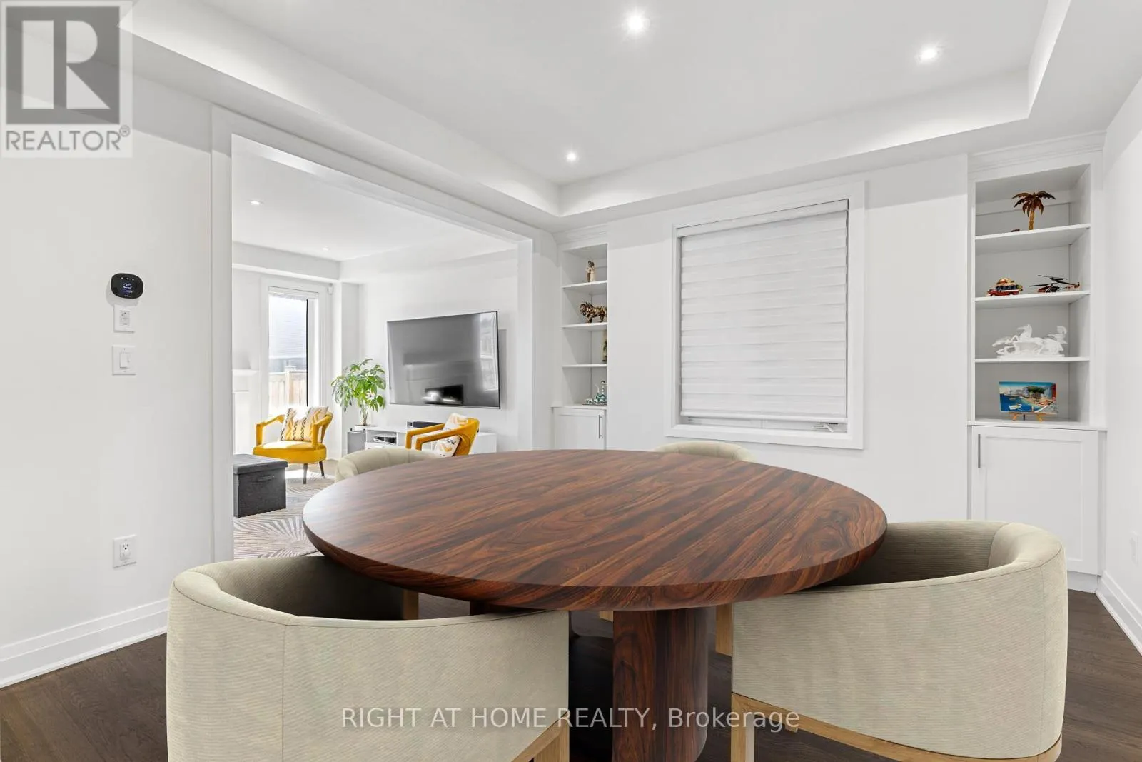 17 KILMARNOCK CRESCENT