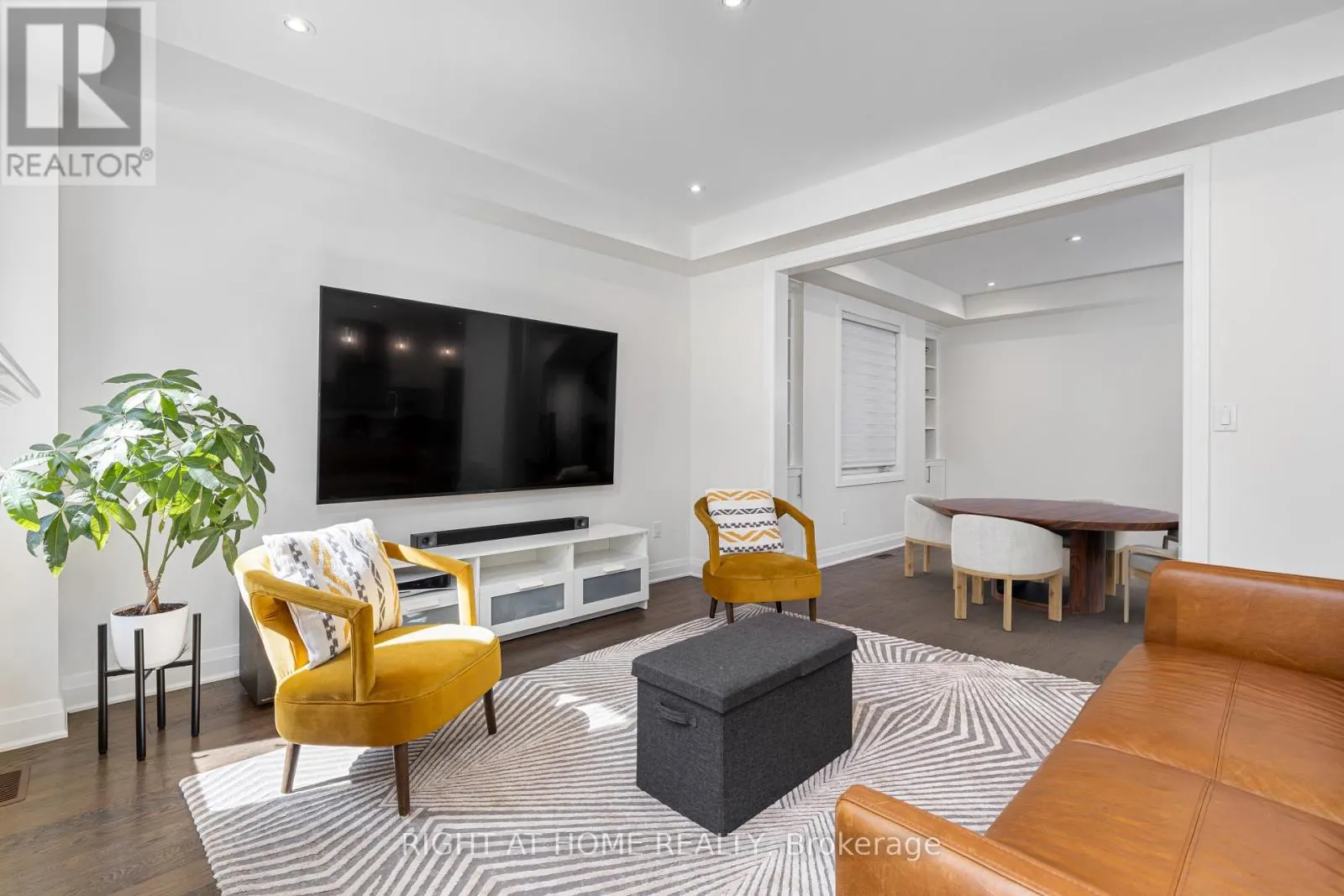 17 KILMARNOCK CRESCENT