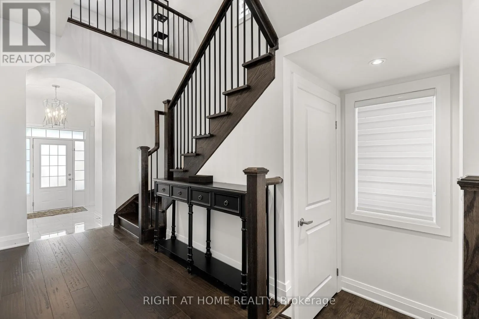 17 KILMARNOCK CRESCENT