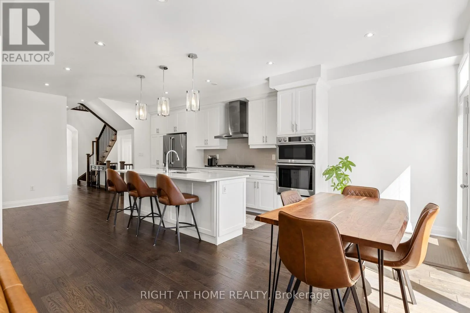 17 KILMARNOCK CRESCENT