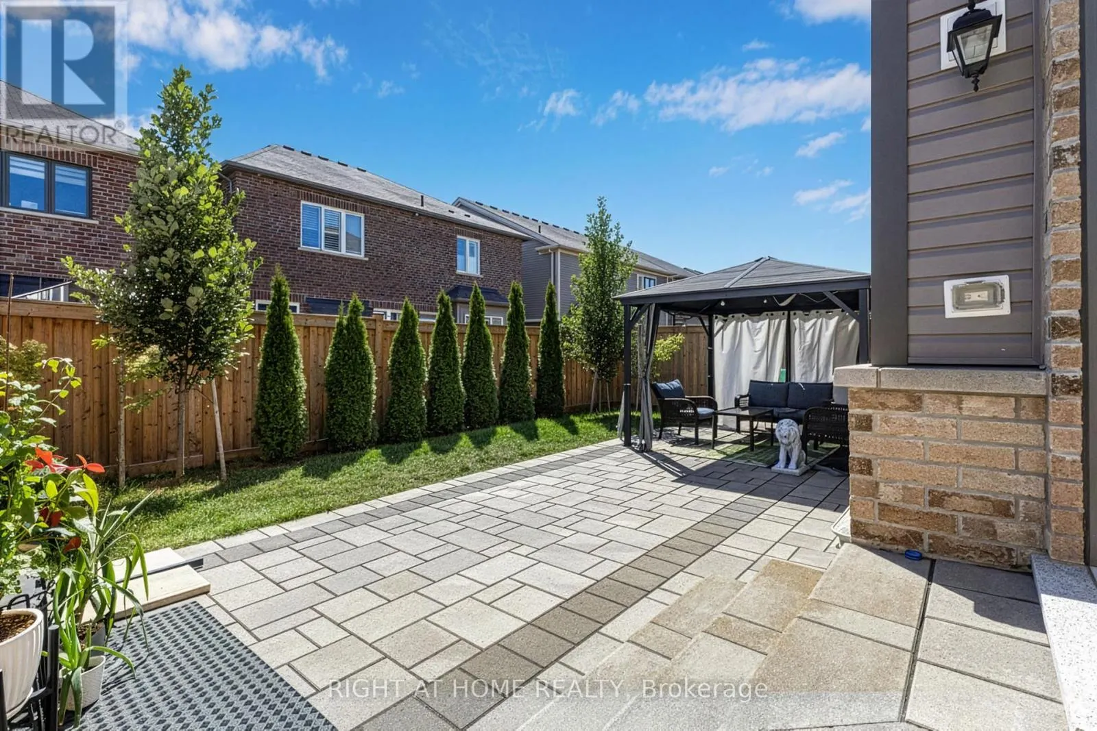 17 KILMARNOCK CRESCENT